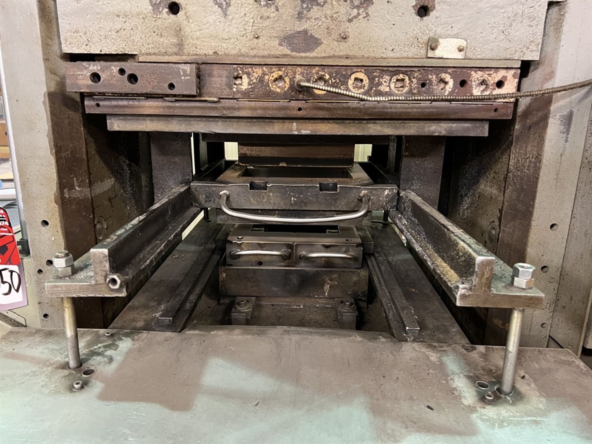 (2) Presses, 25.5" x 24" Heated Platen, 20 HP Hydraulic Unit (Wing Shop) - Image 6 of 14