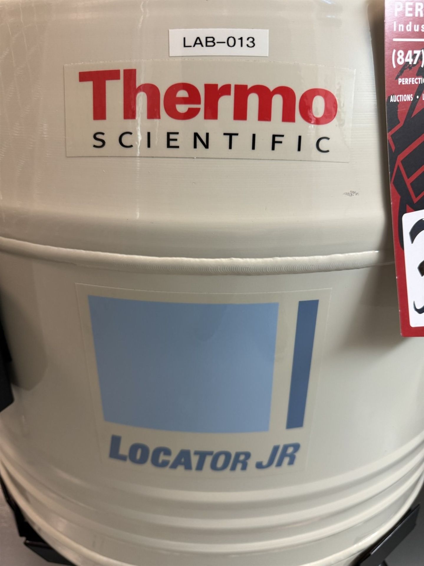 THERMO SCIENTIFIC 8201 Locator JR Cryopreservation Tank, s/n 573232-102 - Image 2 of 7