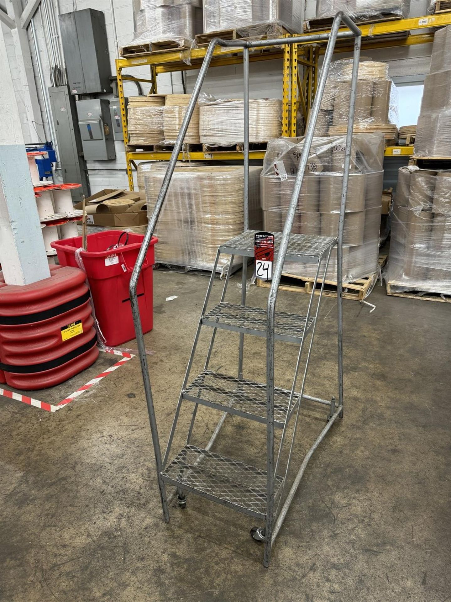 Unknown Make 4-Step Safety Ladder - Bild 2 aus 2