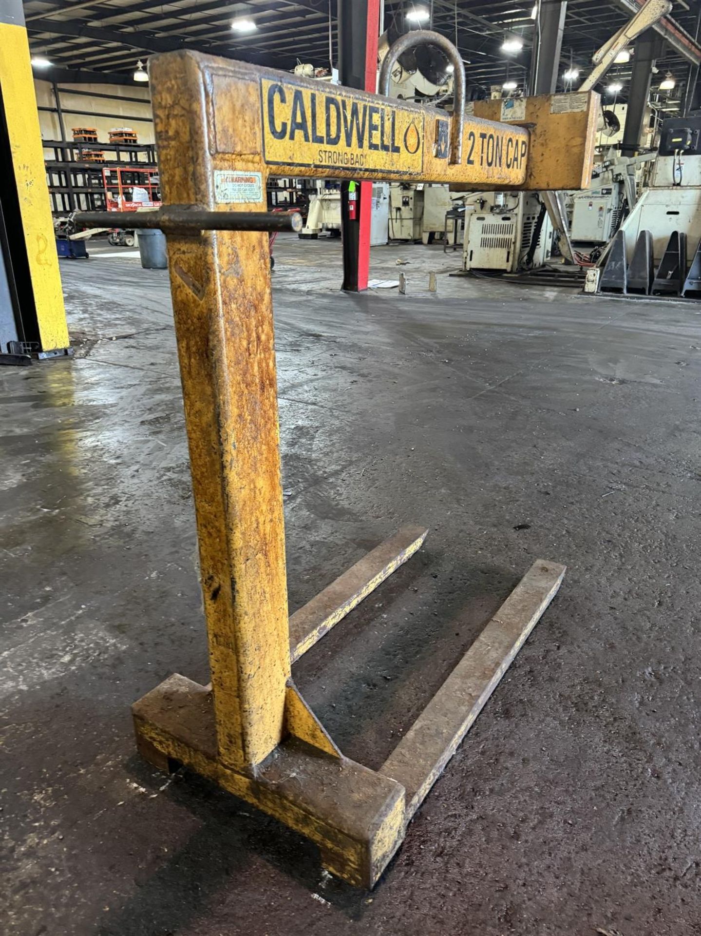CALDWELL 90-2-48 Fixed Forks Pallet Lifter, s/n 03-44469-2, 2-Ton Capacity - Image 4 of 5
