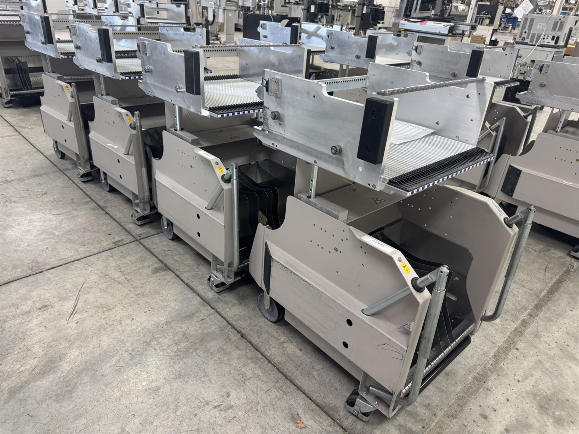 Lot of (4) AGI CORP. 206 Feeder Carts for SIEMENS Siplace Feeder, Capacity (75) Feeders Per Shelf - Image 5 of 6