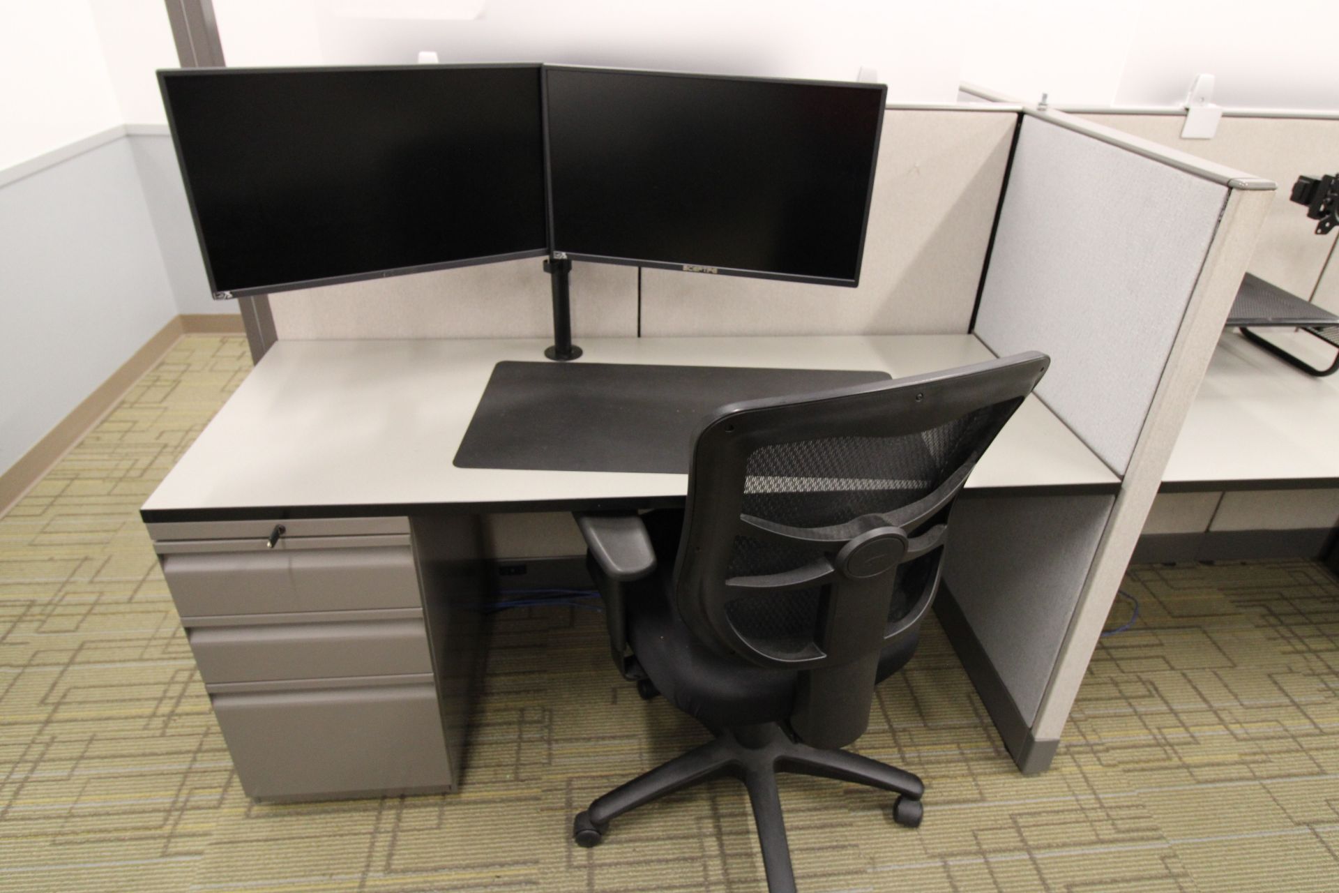 LOT OF (8) CUBICLE SECTIONS, 24" x 60" desks w/ monitors and chairs - Image 9 of 11
