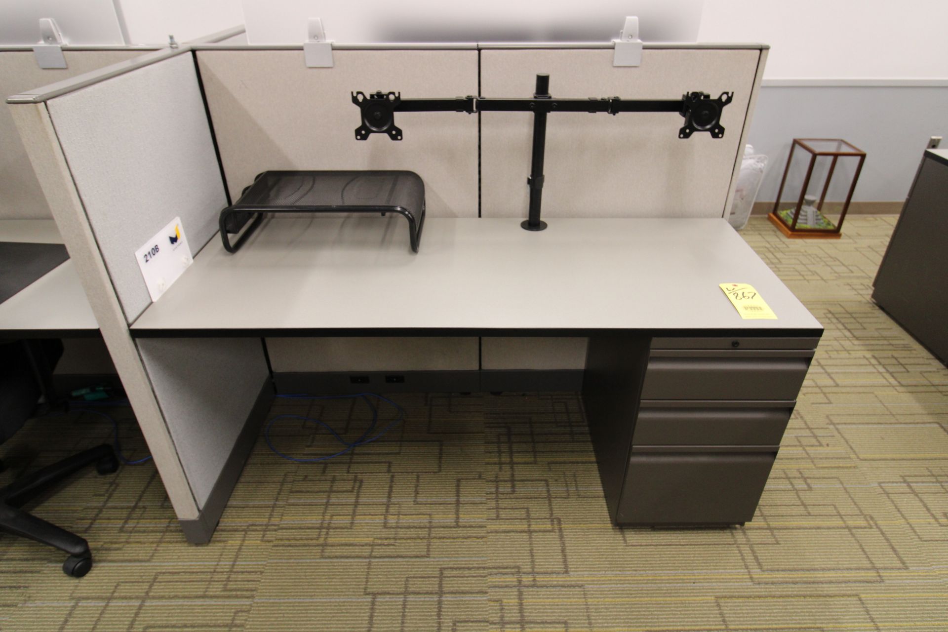 LOT OF (8) CUBICLE SECTIONS, 24" x 60" desks w/ monitors and chairs - Image 8 of 11
