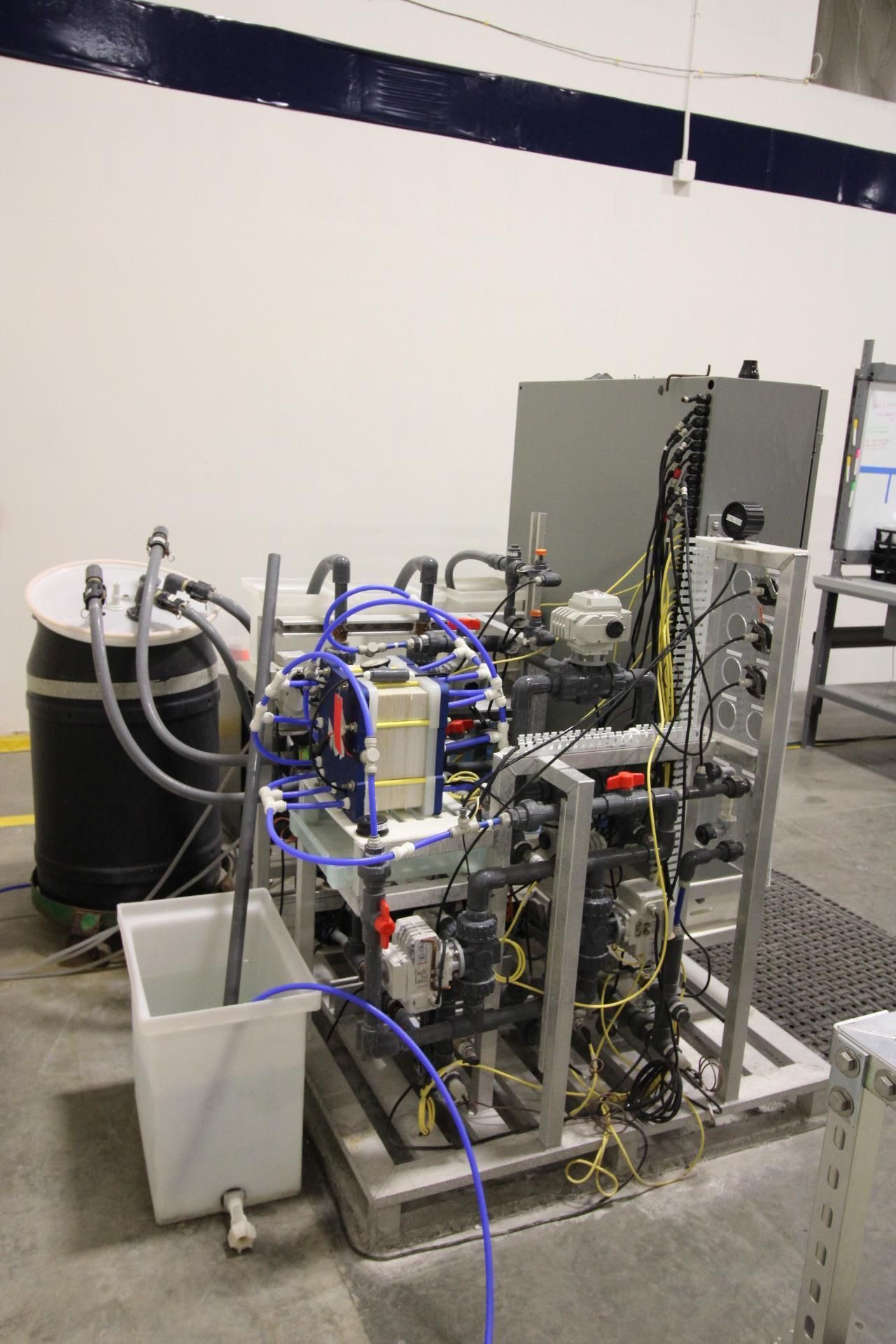 TEST SYSTEM ELECTROCHEMICAL NANO DIFFUSION STACK TESTING DEVICE, for testing cross flow - Image 2 of 8
