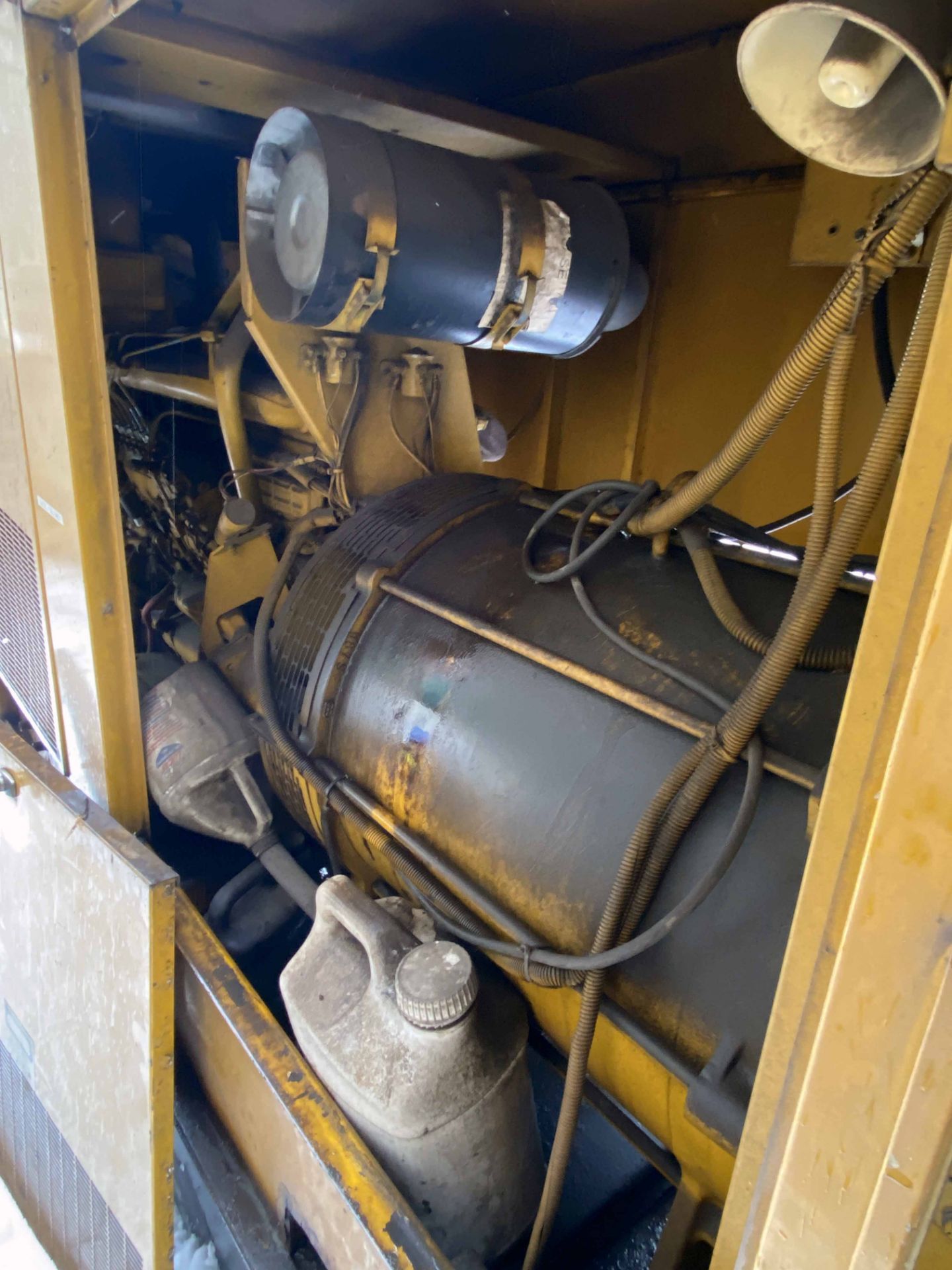 GENERATOR, CAT OLYMPIAN GEN SET MDL. 94A05538-5, diesel, 490 H.O.M, S/N 2017186 (Located at: - Image 6 of 8