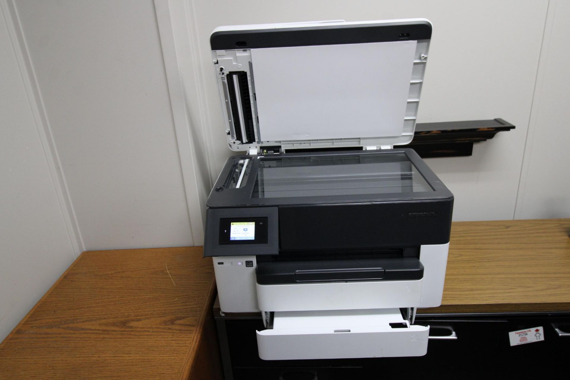 WIDE FORMAT ALL-IN-ONE COLOR PRINTER, HP OFFICE JET PRO 7740, w/ wireless printing - Image 4 of 4