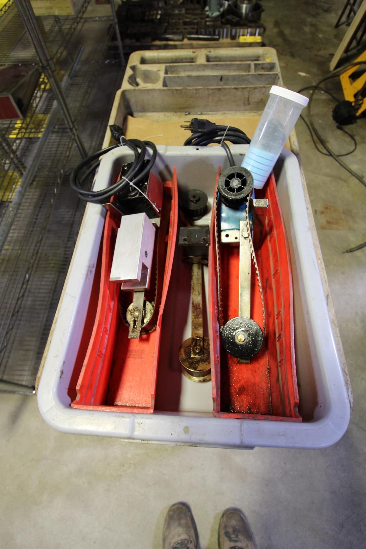 LOT OF OIL SKIMMERS (3)