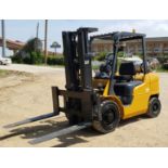 LPG FORKLIFT, CATERPILLAR 6,000-LB. BASE CAP. MDL. 2P6000, Mfg. 2011, LPG Engine, 86" 3-stage