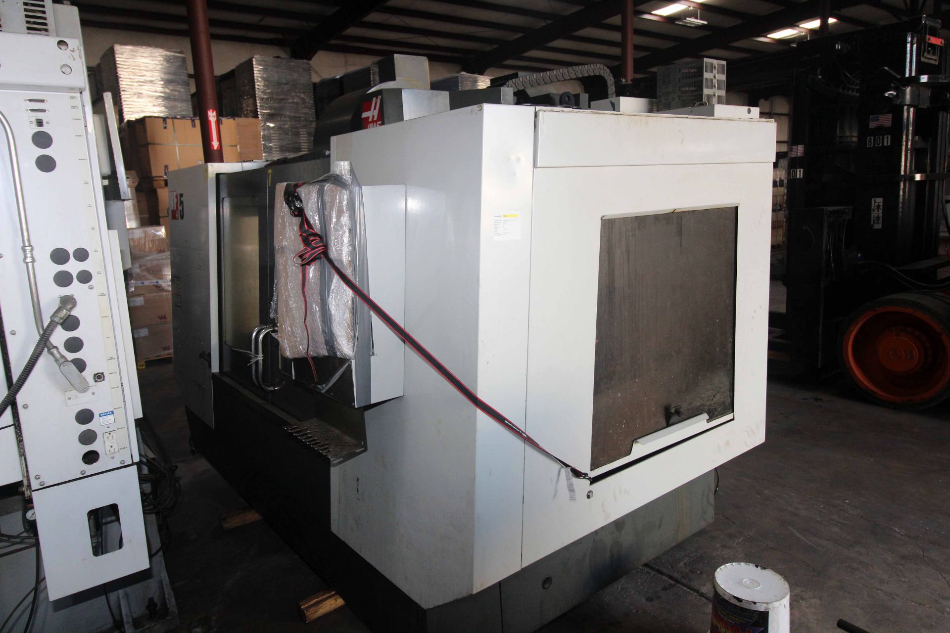 VERTICAL MACHINING CENTER, HAAS VF-5/40, new 2015, Haas CNC control, 54" x 24" tbl. size, 50" X, 26" - Image 2 of 7