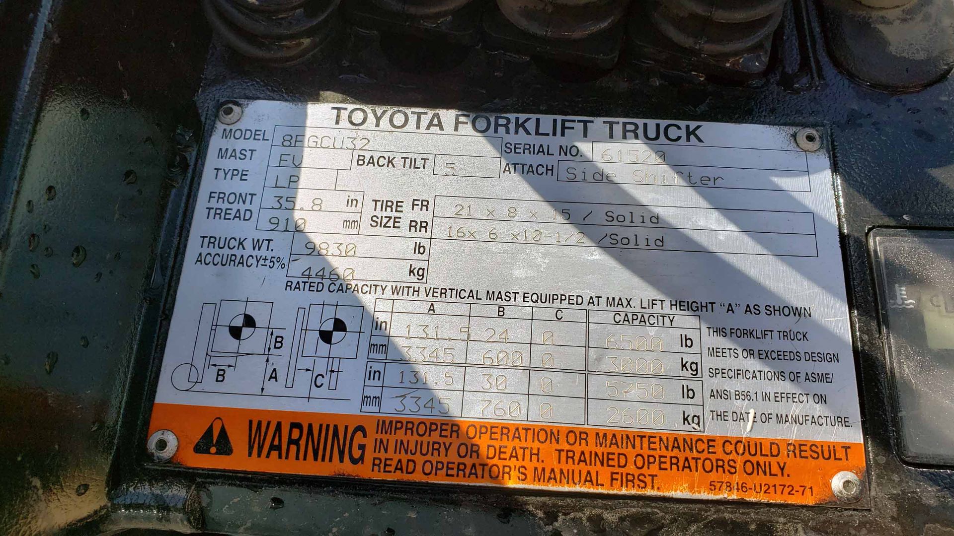 LPG FORKLIFT, TOYOTA 6,500-LB. BASE CAP. MDL. 8FGCU32, Mfg. 2014, LPG engine, 83" 2-stage mast, 131" - Image 6 of 6