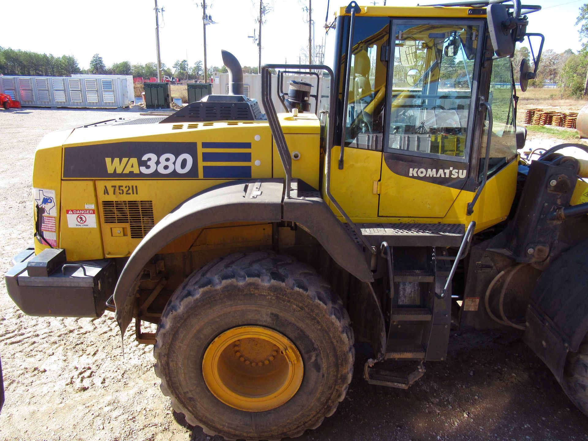 ARTICULATED WHEEL LOADER, 2020 KOMATSU MDL. WA380-8, Asset No. WL34, bucket and forks, 7,269 H.O.M., - Image 4 of 15