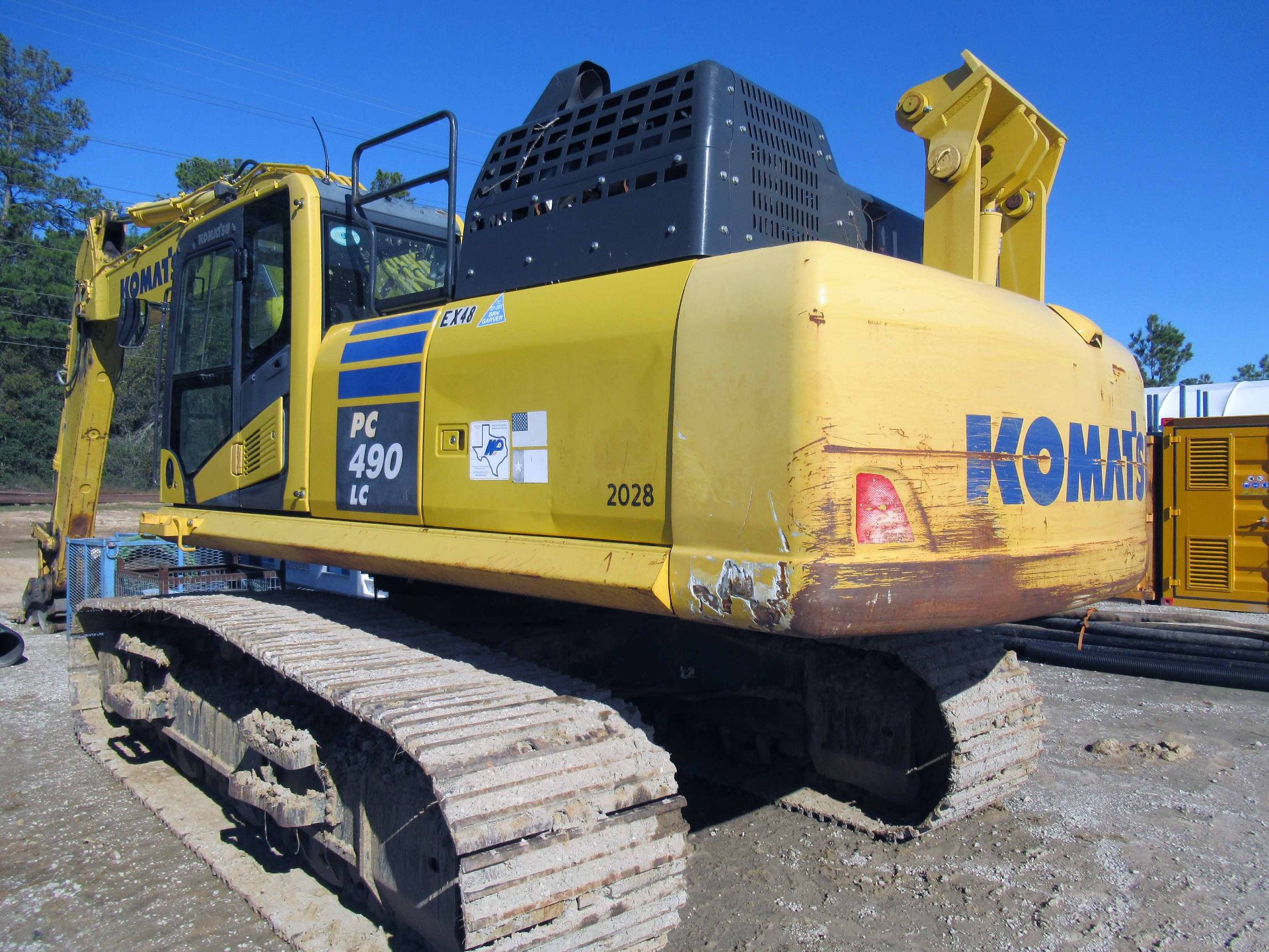 CRAWLER EXCAVATOR, 2020 KOMATSU MDL. PC490LC-11, Asset No. EX48, w/ bucket, 4,119 H.O.M., S/N A42028 - Image 2 of 11