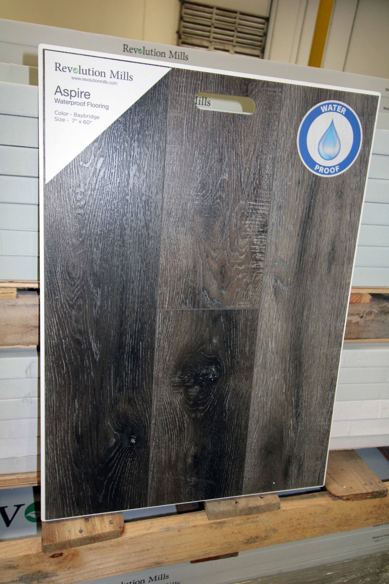 LOT OF LUXURY VINYL PLANK, 183.0mm by 1,530.0mm click SPC, 4.2mm thickness including 0.50mm wear