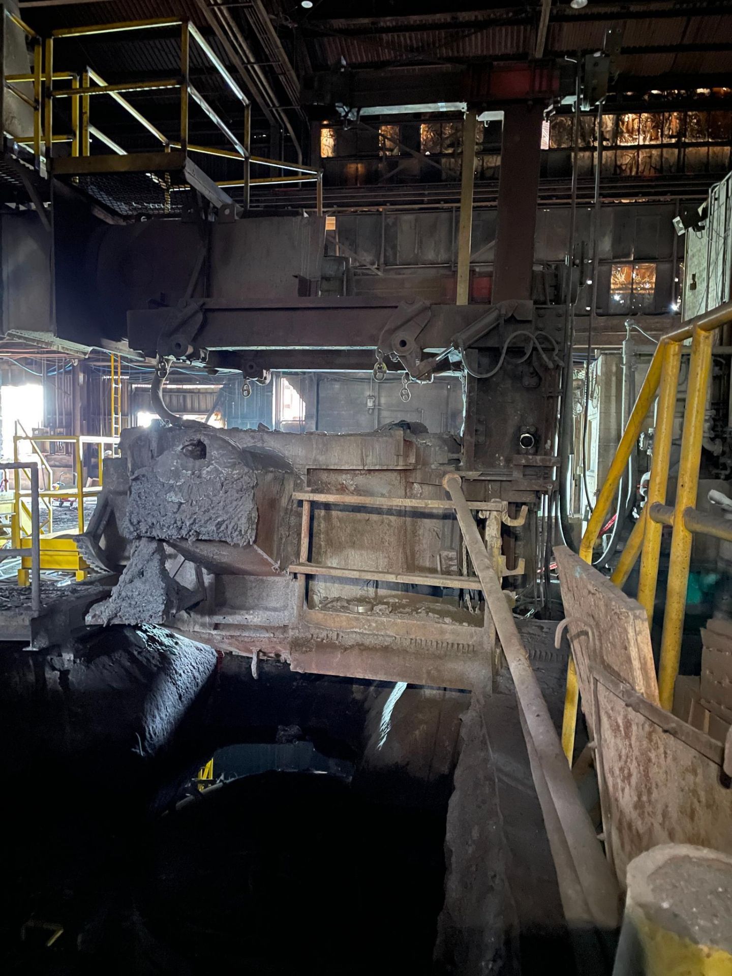 HYDRO-ARC MELTING FURNACE, WHITING 9' DIAMETER, approx..8 T. cap. hyd. tilt drive, Pennsylvania 4, - Image 2 of 11