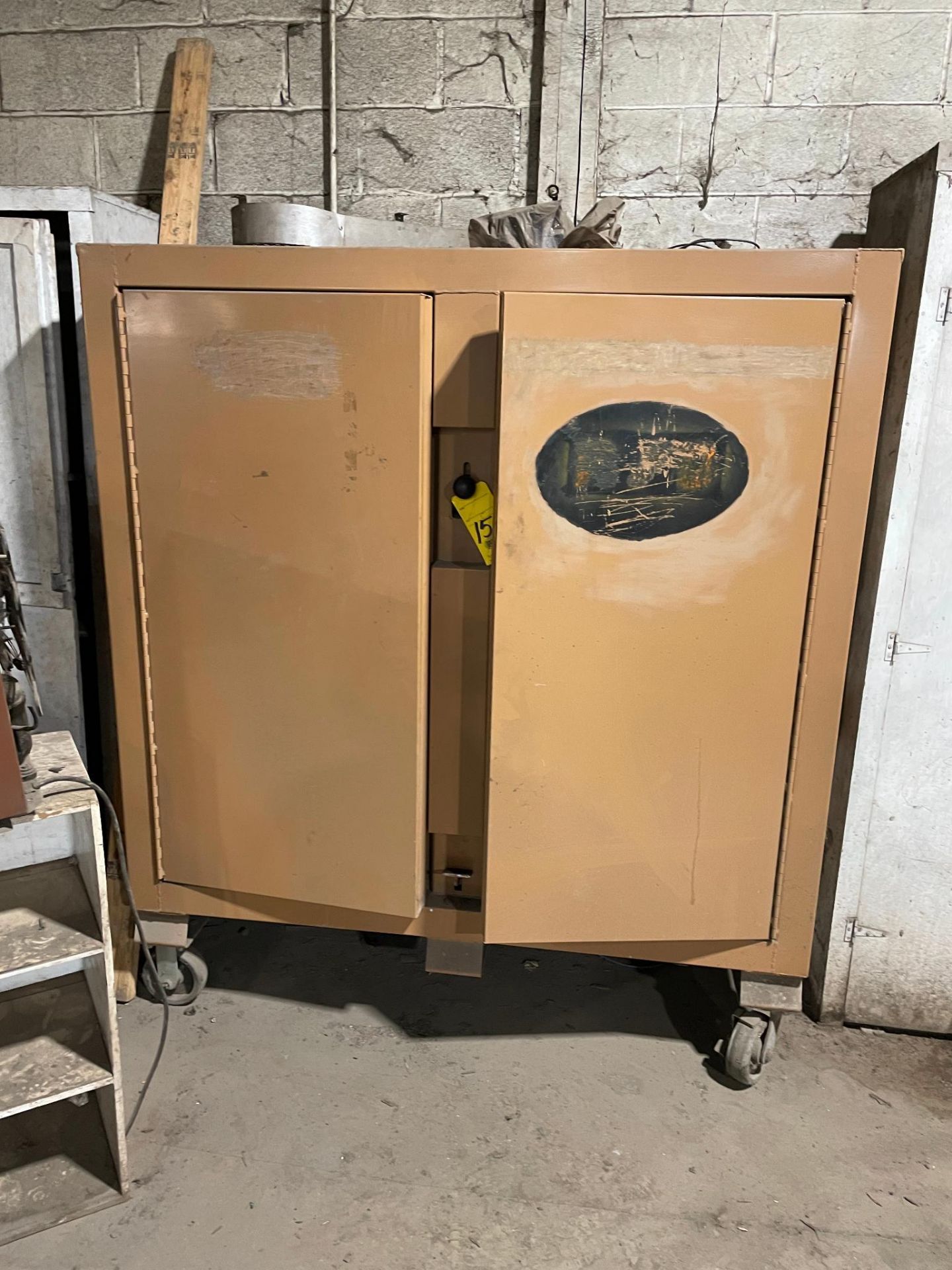 CONTRACTOR BOX, KNAACK MDL. 109, approx. 60" x 60" x 24", S/N 1207419916