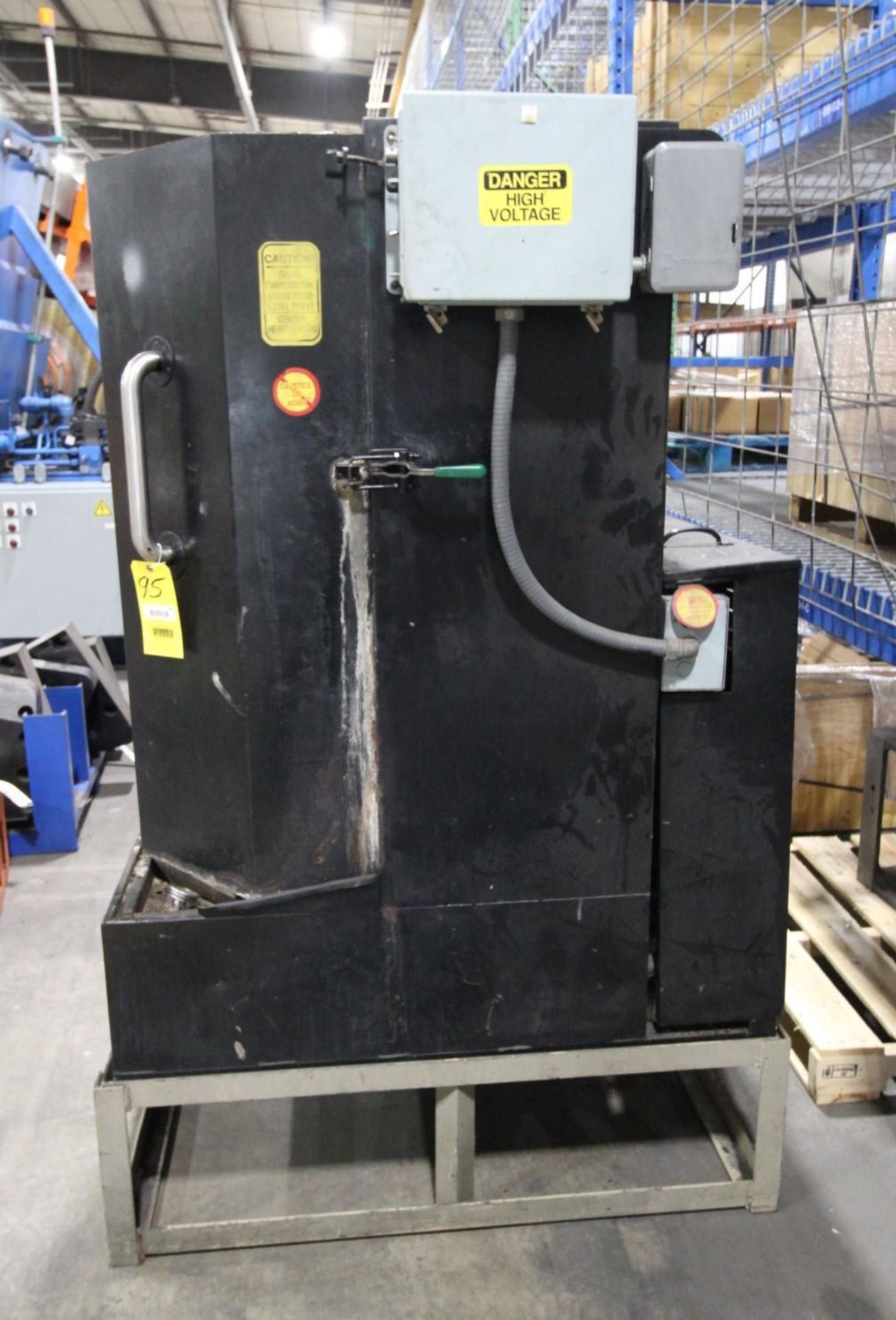 ROTARY PARTS WASHER, TEMCO, 30” rotary tbl., wash cycle up to 60 mins. - Image 2 of 7