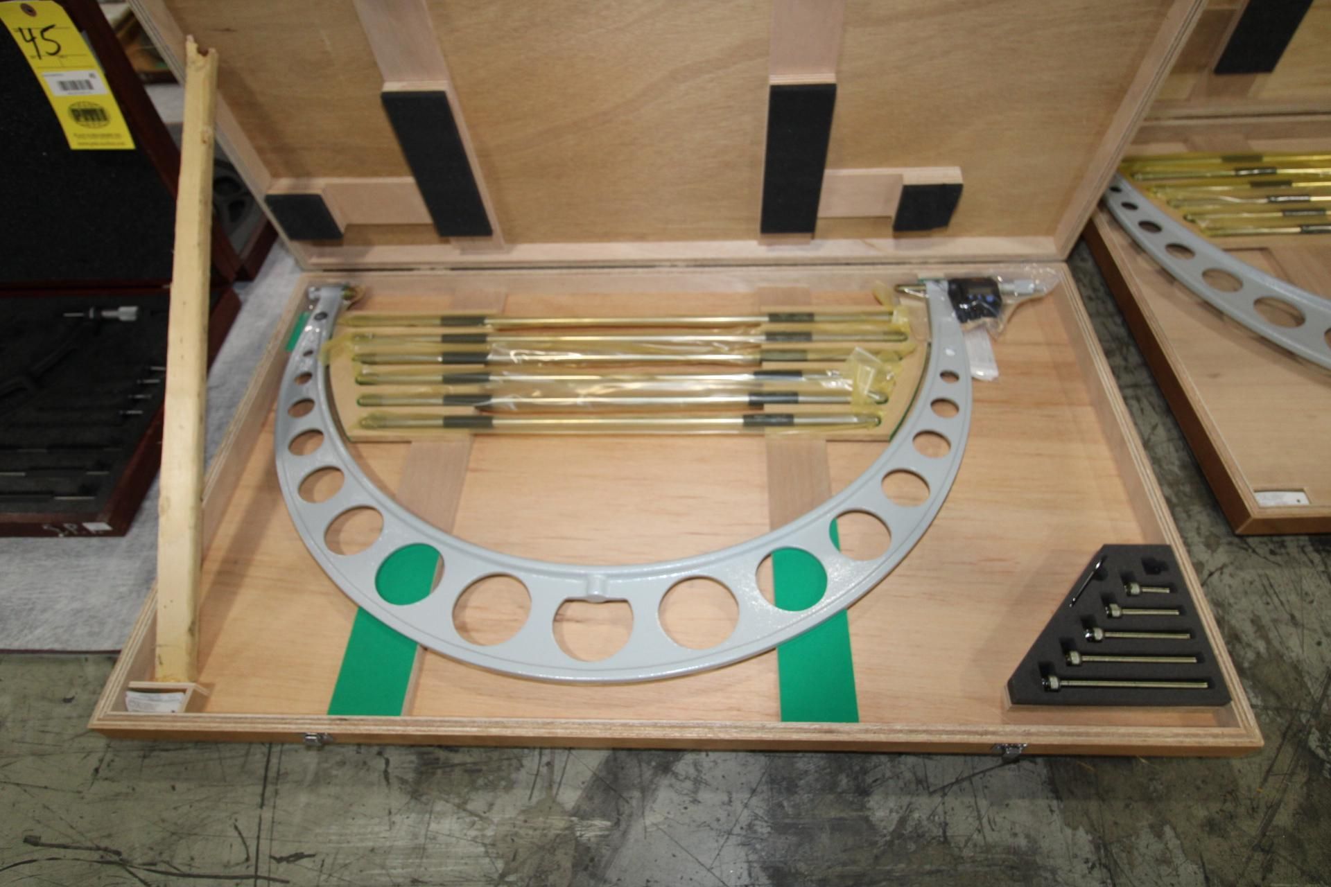 OUTSIDE MICROMETER, MITUTOYO DIGITAL MDL. 340-722, 24 to 30" range, .001"/ 0.01 mm resolution, - Image 2 of 2