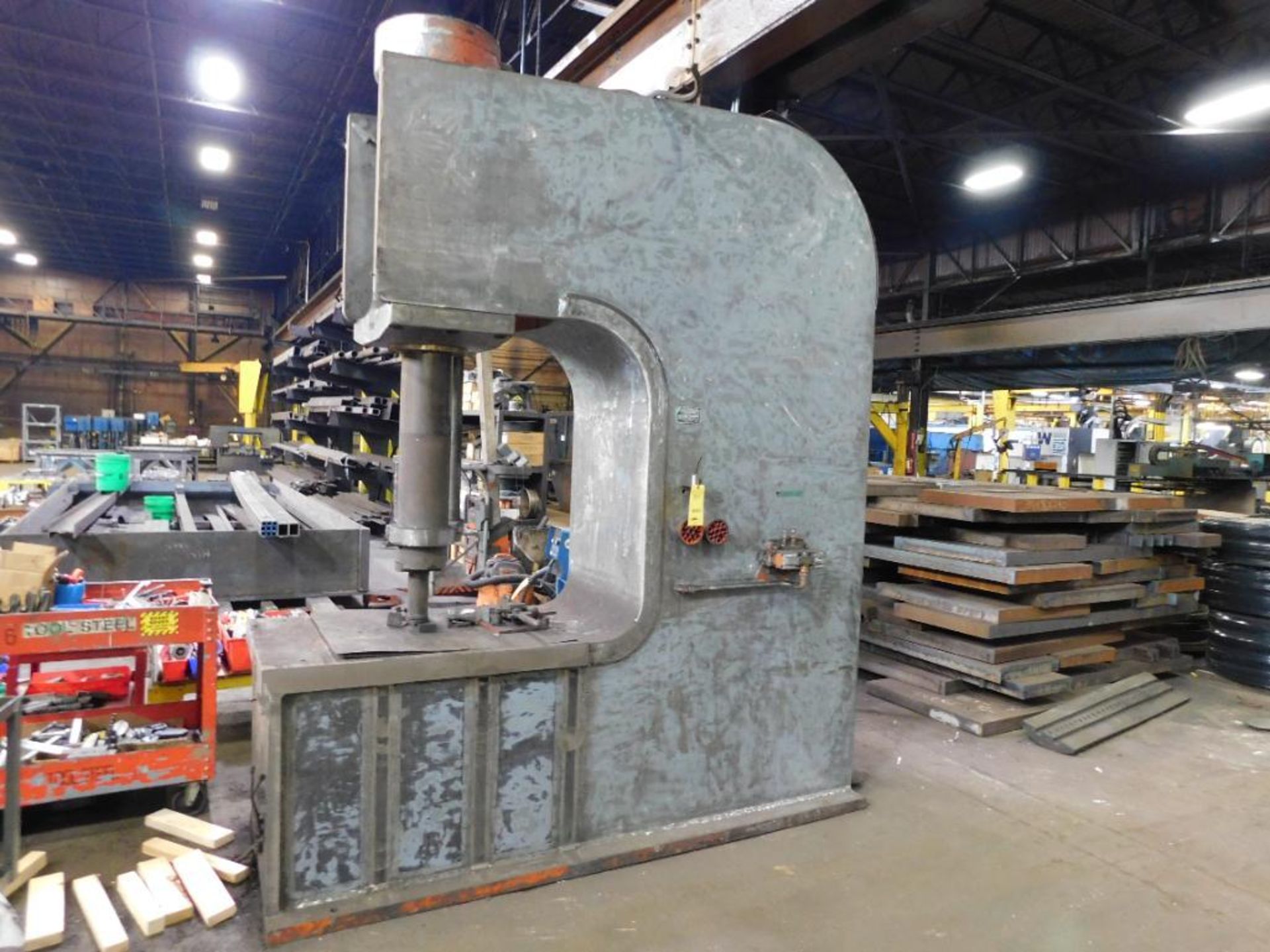 Hannifin 100-Ton Hydraulic, Gap Frame Straightening Press, S/N: D-24097 (Unit # 522) 24"-Stroke, 32"