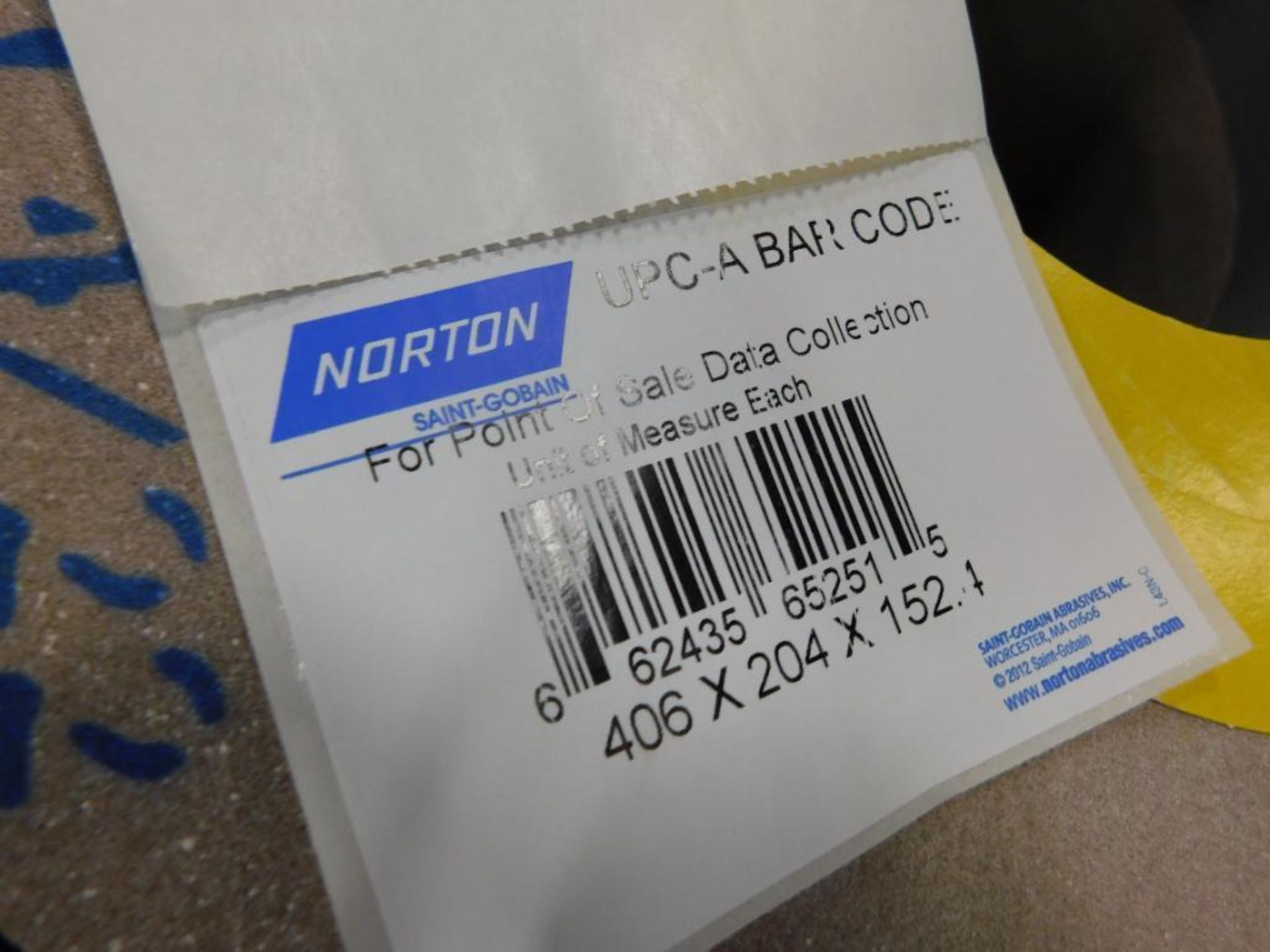 LOT: (2) 406 x 204 x 152.4 NEW Norton Grinding Wheels - Image 2 of 2