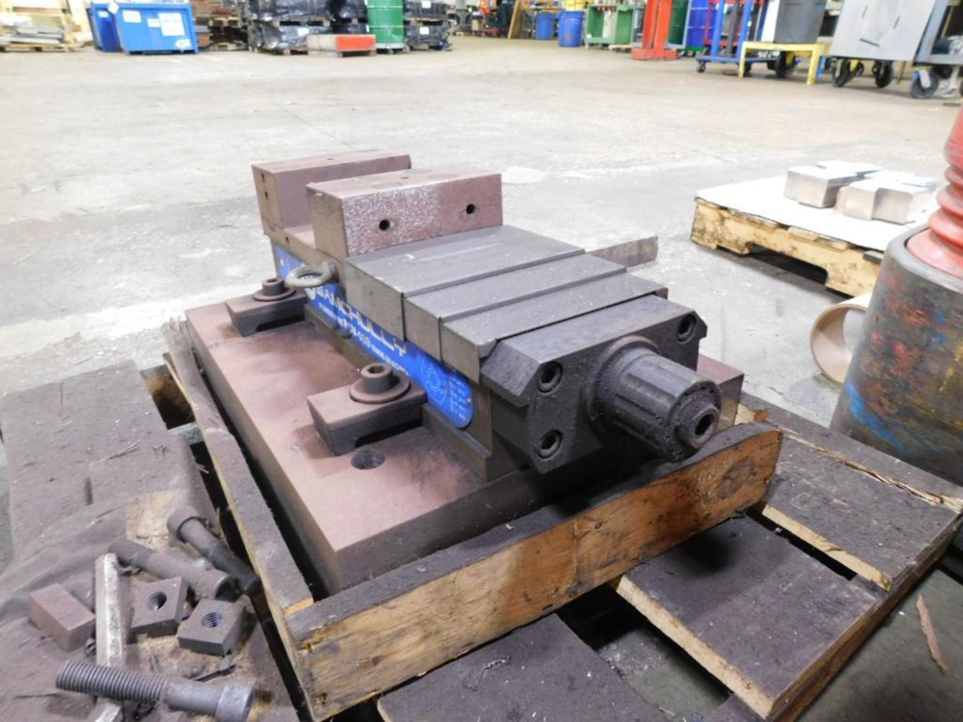 Samchully PCV-160 Power Vise 6-1/4" Mounted on 2-1/4" Metal Plate - Image 3 of 3