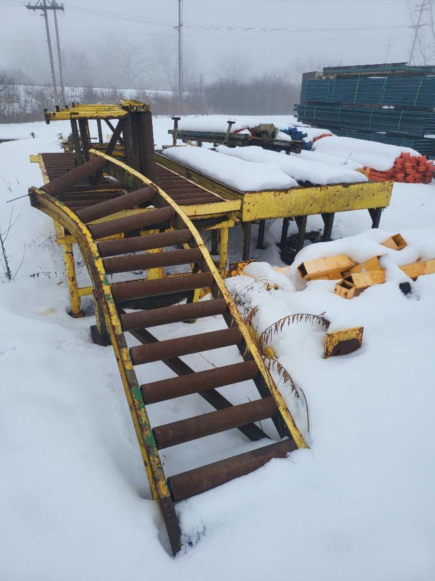 LOT: Assorted Conveyor & Cantilever Rack Uprights