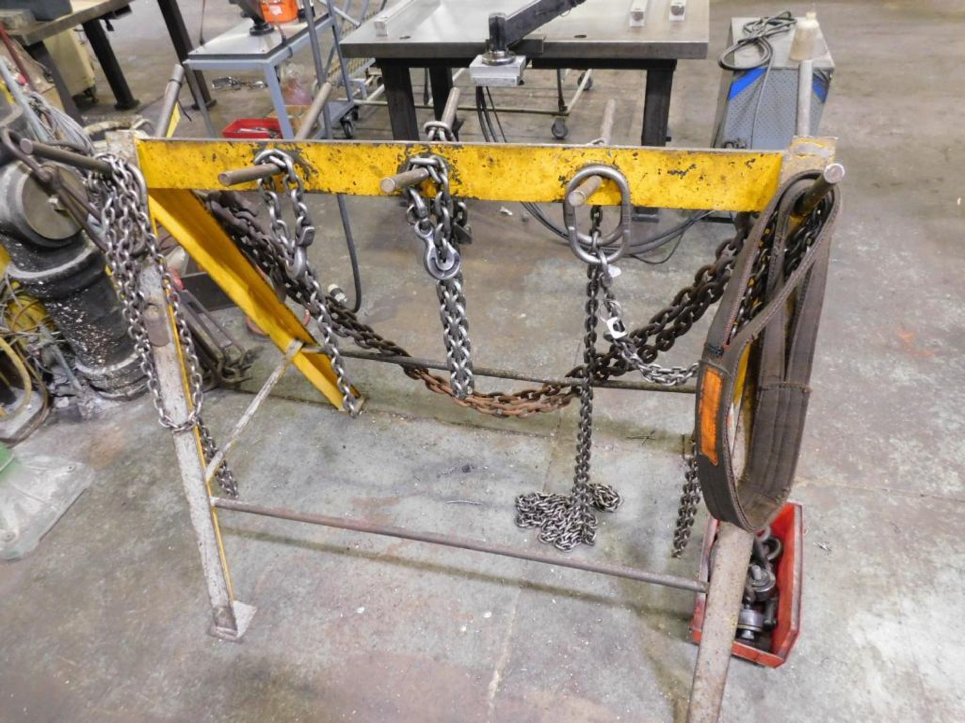 LOT: Double Sided Lifting Equipment Rack w/Assorted Lifting Chains & Chain Lifting Slings - Image 3 of 4