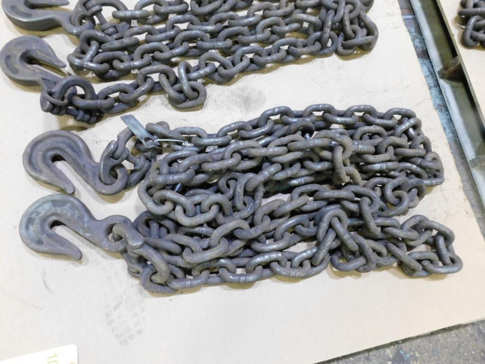 LOT: (1) 28,300 Lb. Double Hook Lifting Chain, 27' Length, Size 3/4", (1) 28,300 Lb. Double Hook Lif - Image 2 of 8