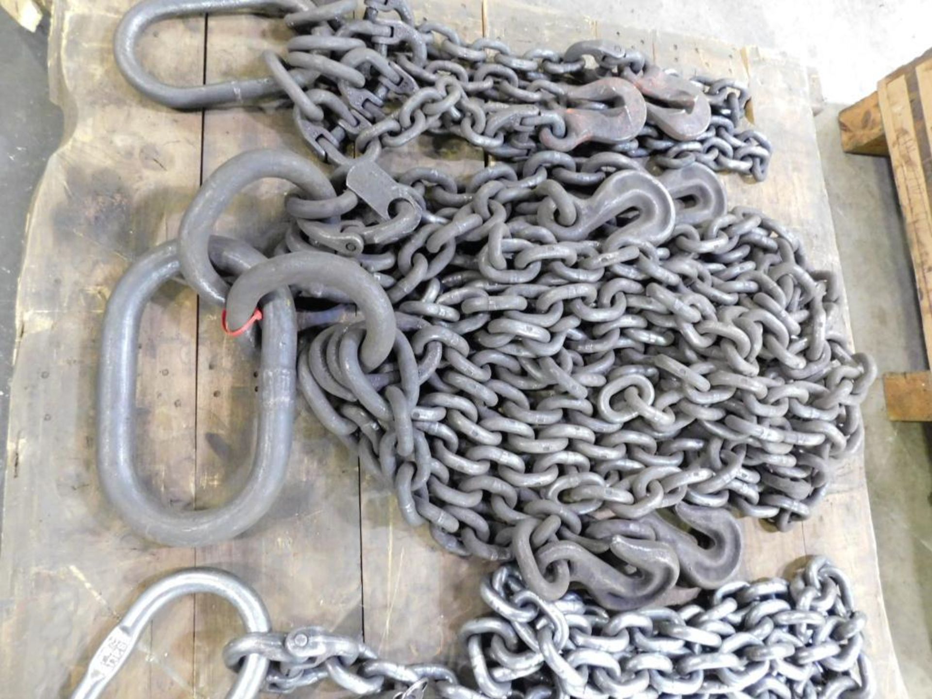 LOT: (1) 4-Leg 47,000 Lb. Chain Lifting Sling, 11' Reach, Size 5/8", (1) 1-Leg 22,600 Lb. Chain Lift - Image 4 of 9