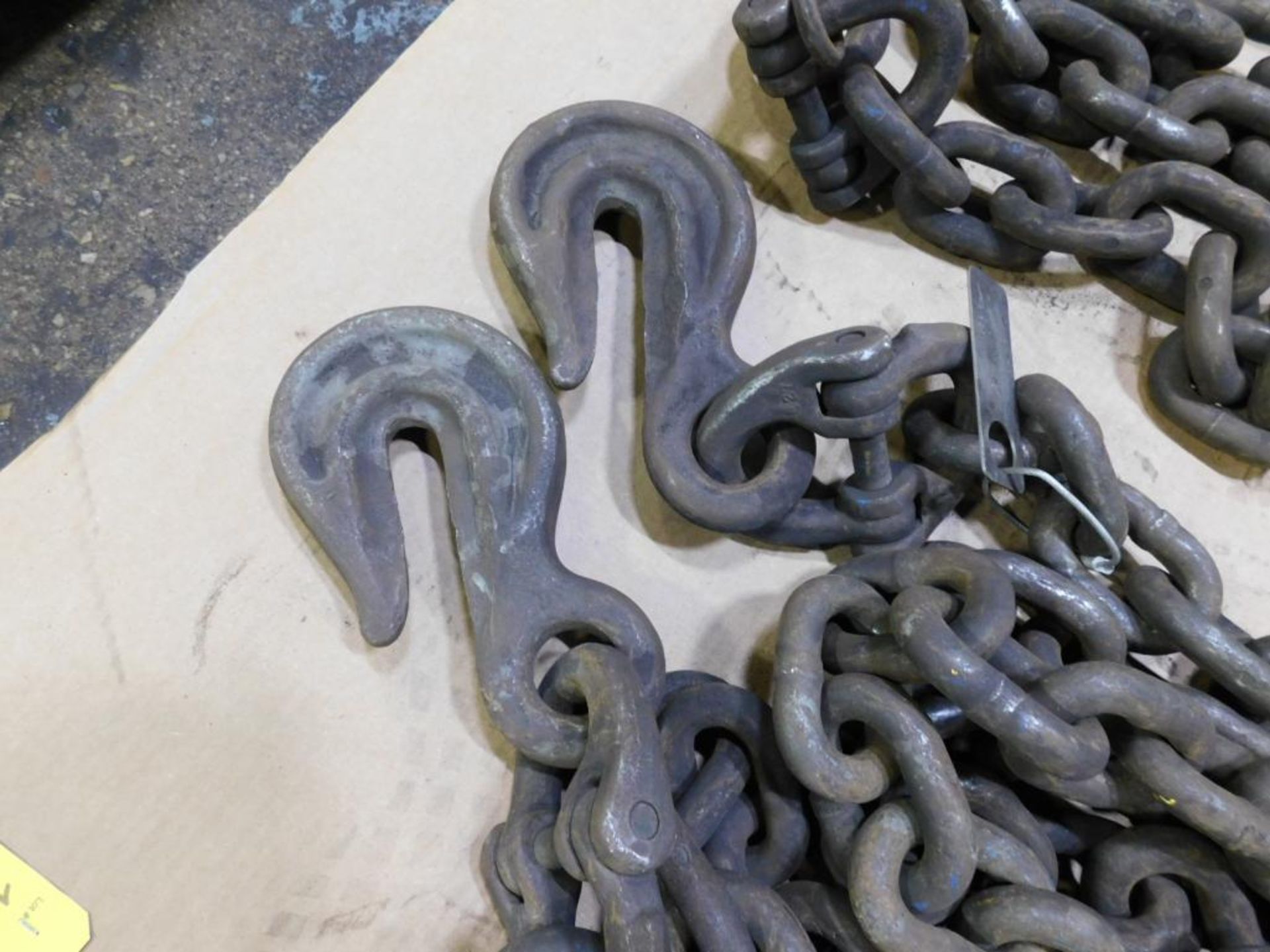 LOT: (1) 28,300 Lb. Double Hook Lifting Chain, 27' Length, Size 3/4", (1) 28,300 Lb. Double Hook Lif - Image 3 of 8