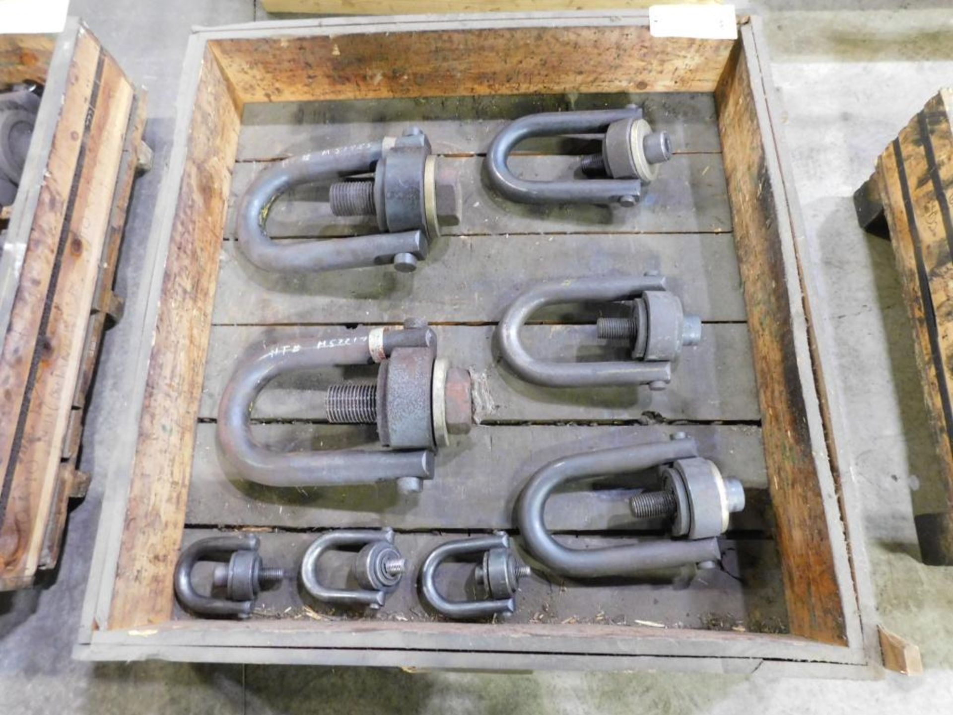 LOT: (8) Assorted Swivel Hoist Rings - Image 5 of 5