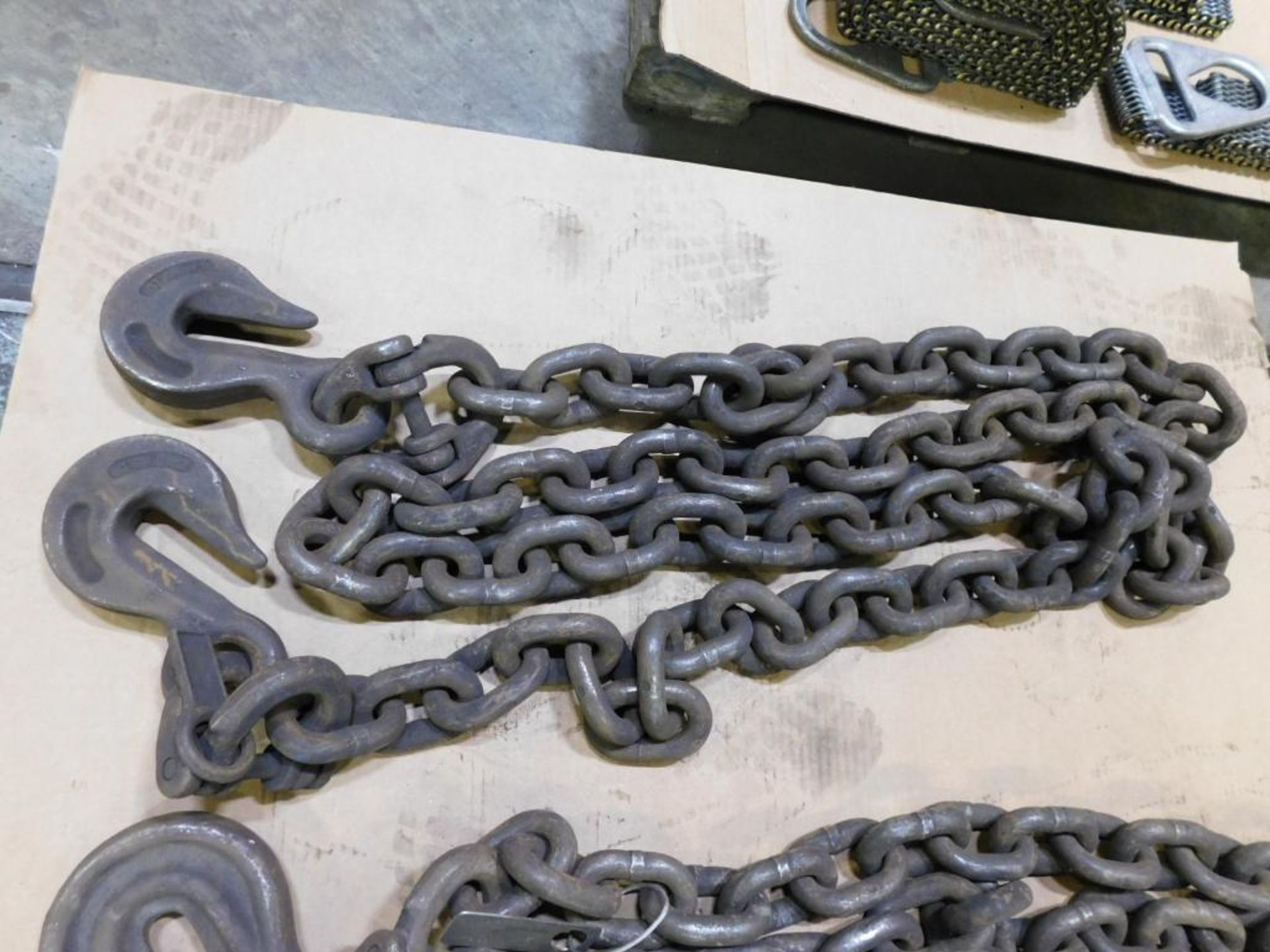 LOT: (1) 28,300 Lb. Double Hook Lifting Chain, 27' Length, Size 3/4", (1) 28,300 Lb. Double Hook Lif - Image 5 of 8
