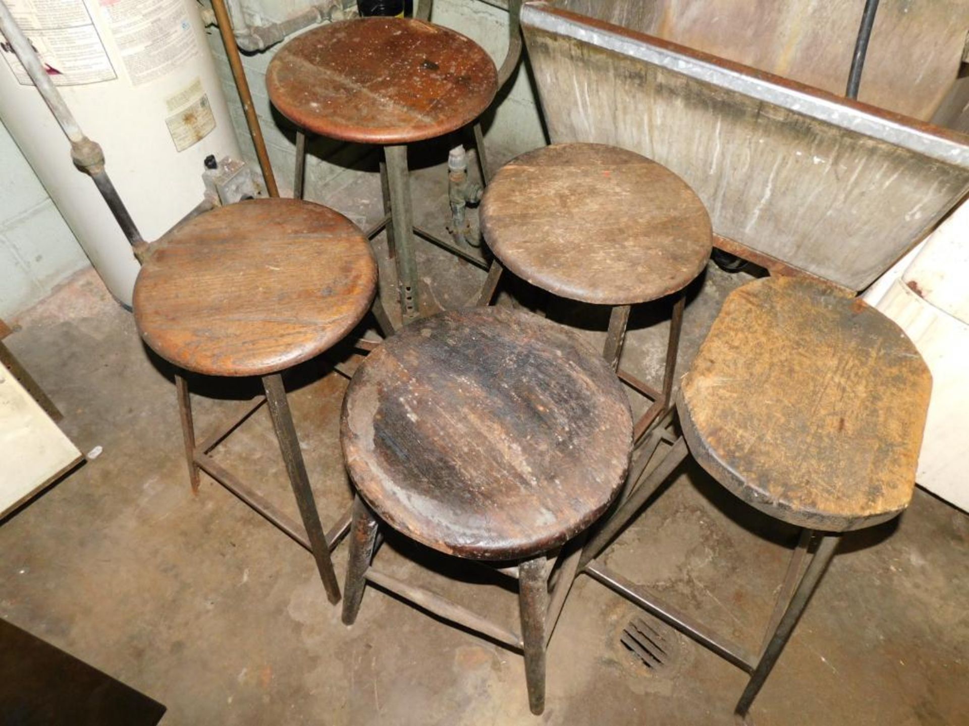 LOT: (5) Assorted Shop Stools - Image 4 of 4