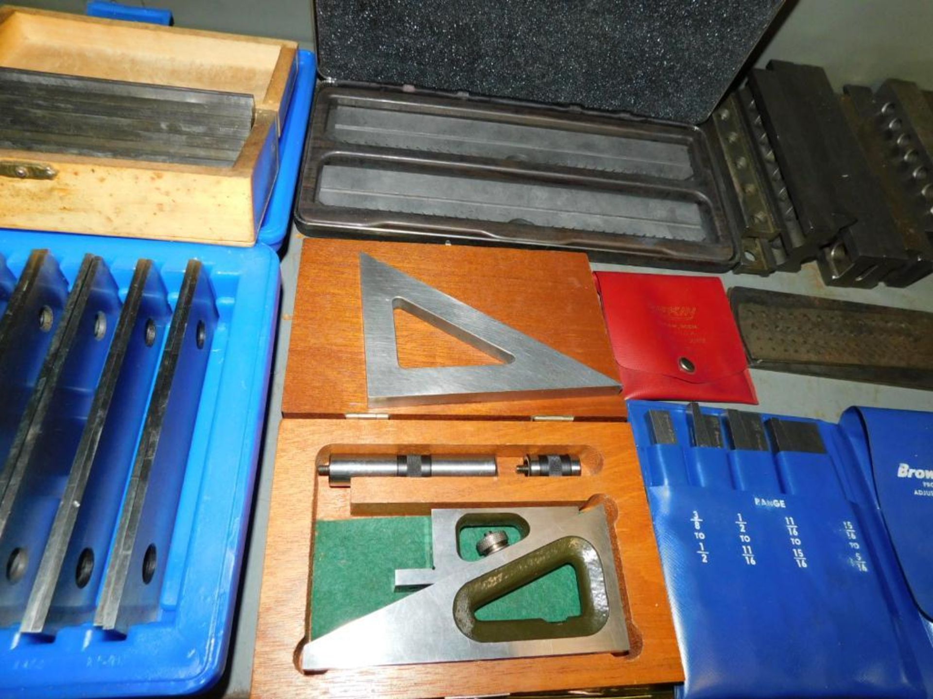 LOT: Contents of (2) Lower Shelves, Assorted Parallels, Squares, Assorted Precision Angle Blocks etc - Image 4 of 9