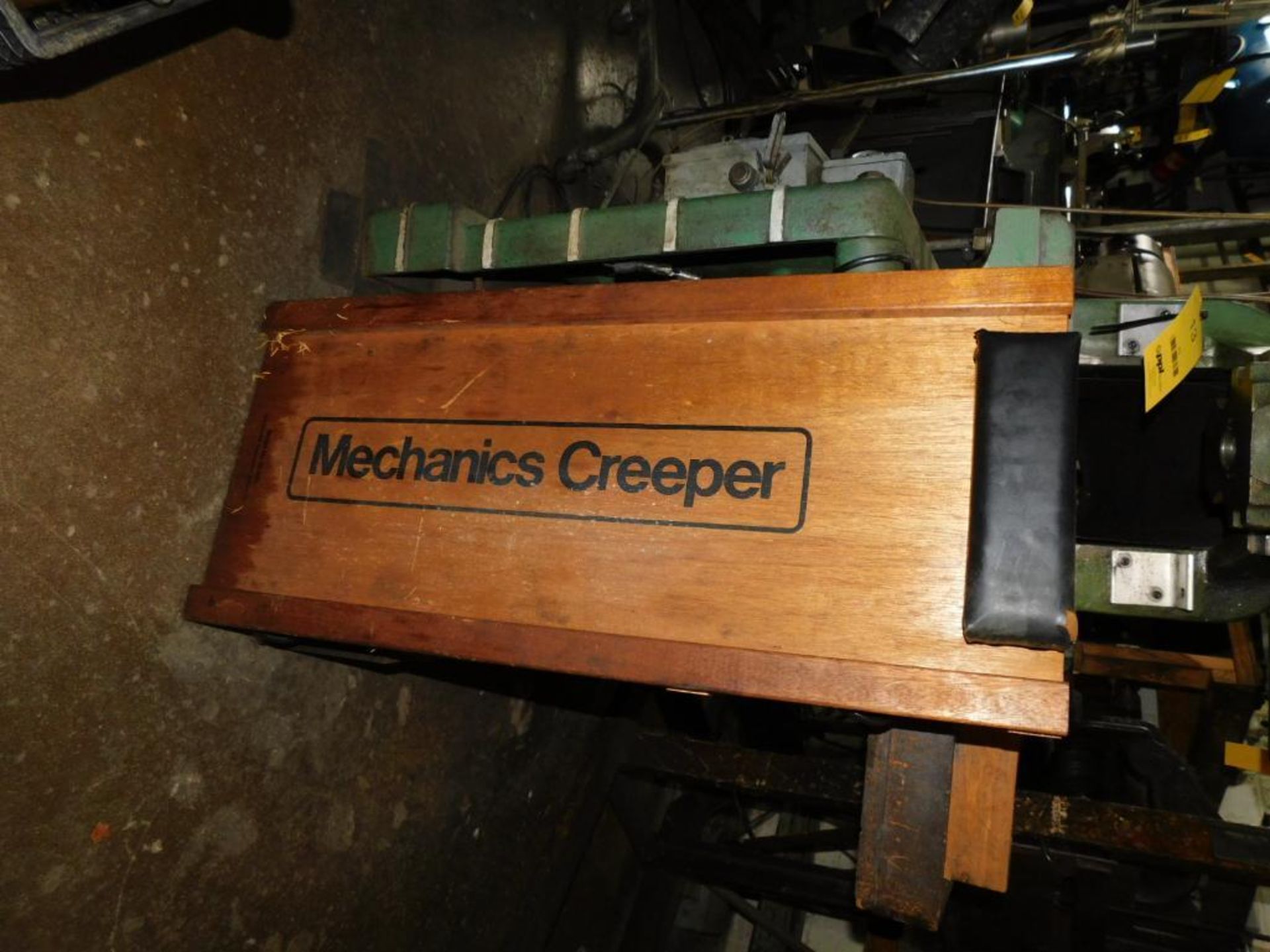 2-Ton Hydraulic Floor Jack & Mechanics Creeper - Image 3 of 3