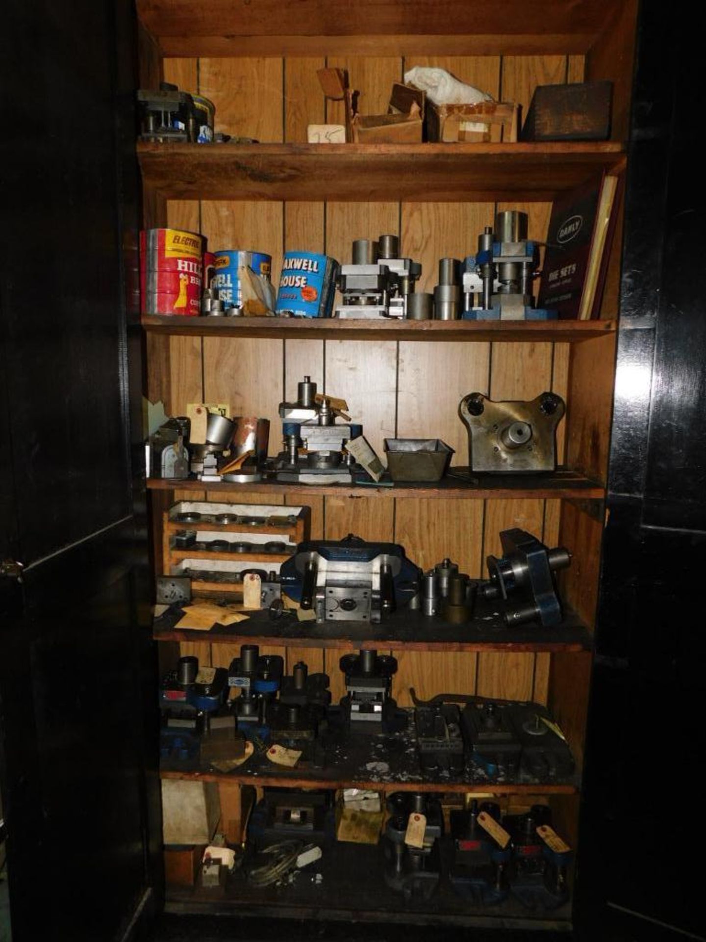 LOT: Shelf & Cabinet w/Approx. (30) Assorted Die Sets, Parts & Accessories - Image 16 of 27