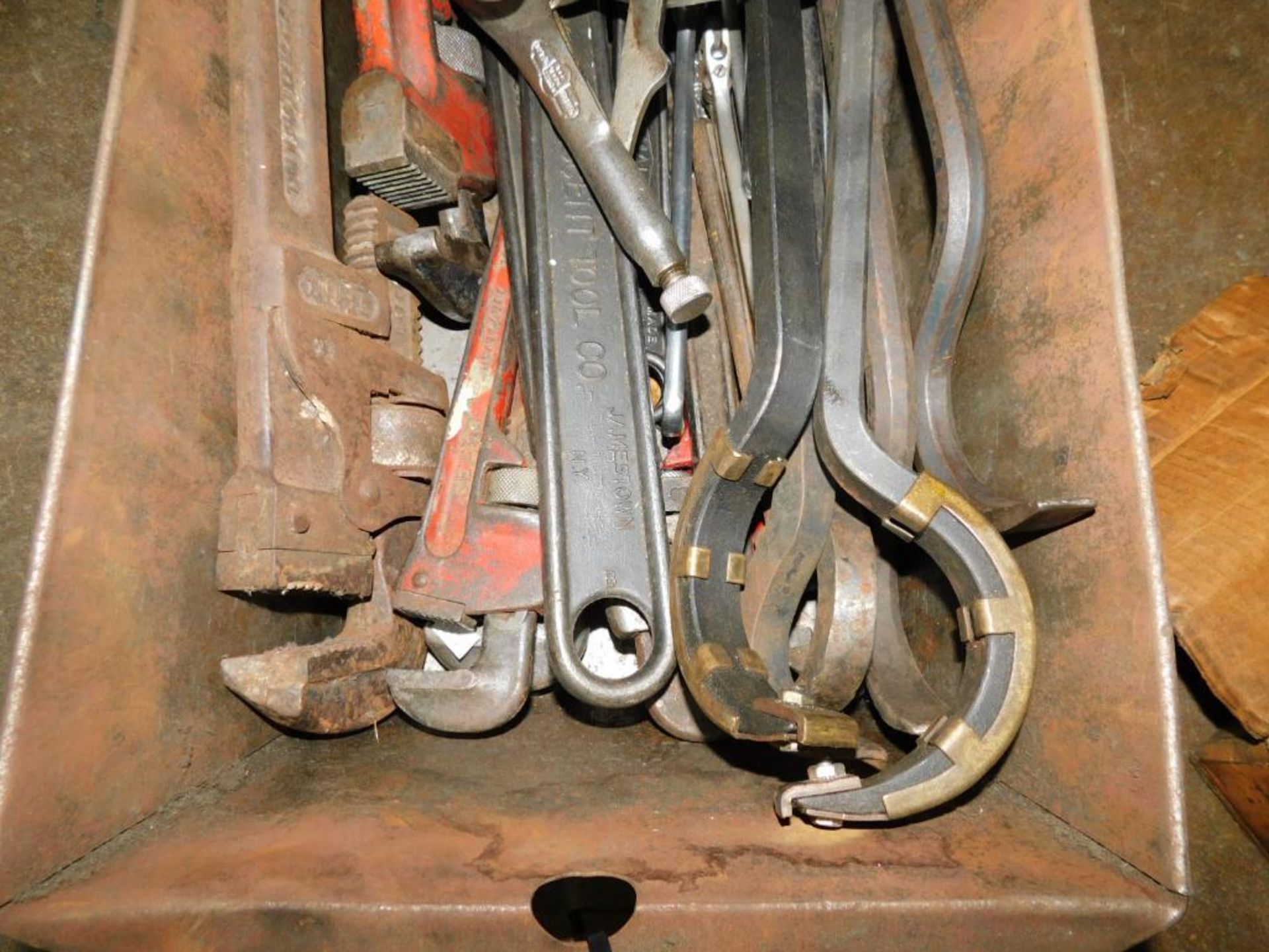 LOT: Assorted Pipe Wrenches, Adjustable Wrenches, Spanner Wrenches, Pipe Cutter, etc. in Metal Tubs - Image 2 of 4