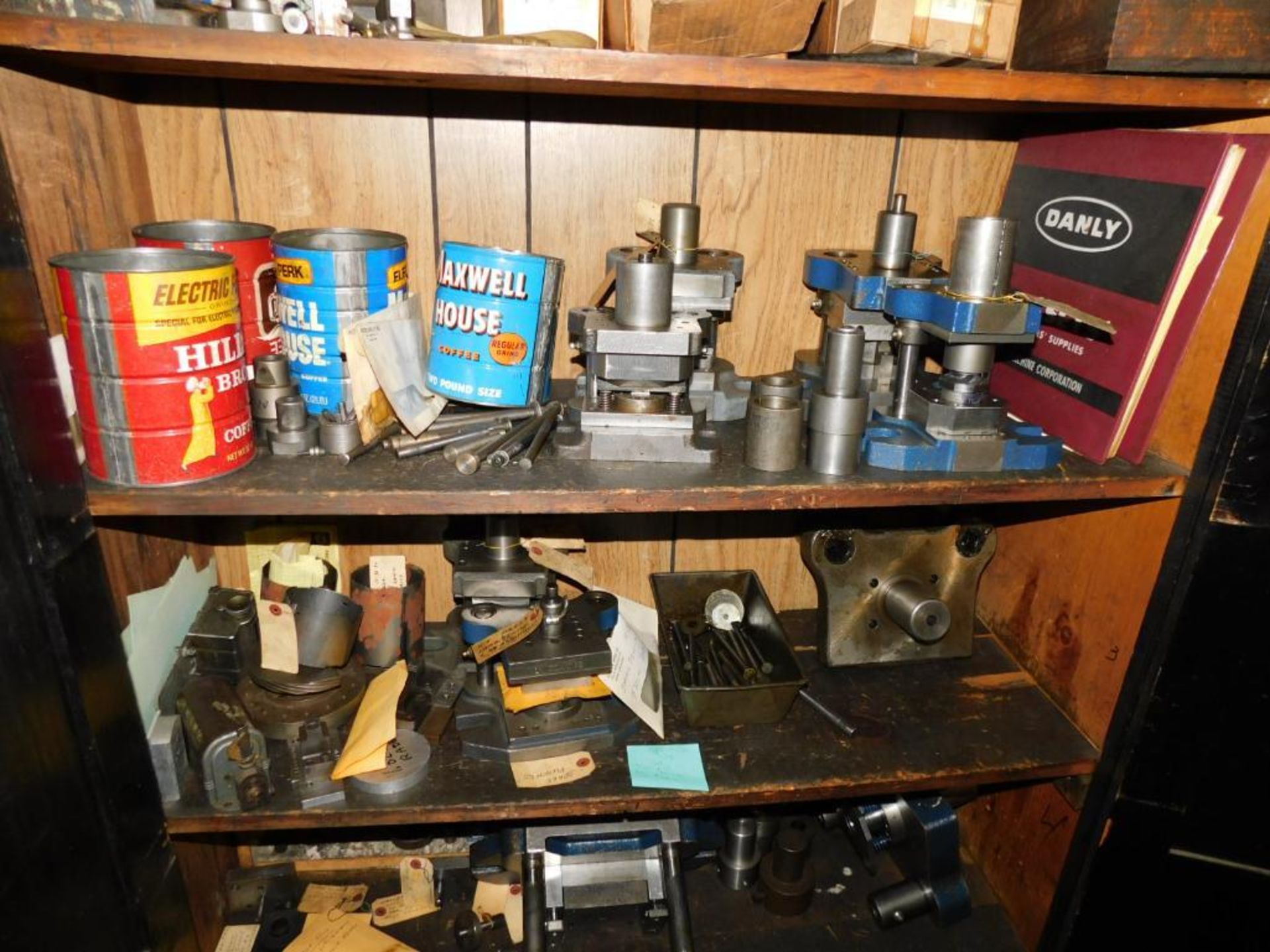 LOT: Shelf & Cabinet w/Approx. (30) Assorted Die Sets, Parts & Accessories - Image 20 of 27