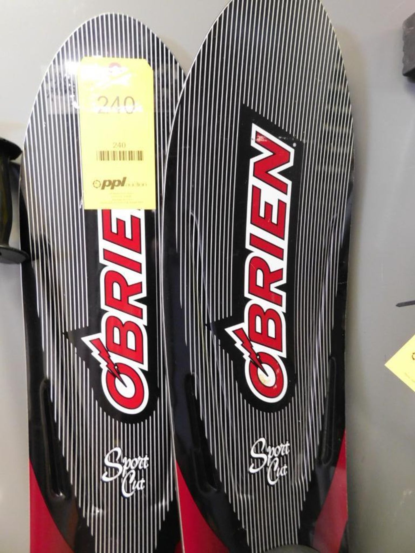 LOT: Pair of O'Brien Sport Cut Free Carve Skis - Image 2 of 6