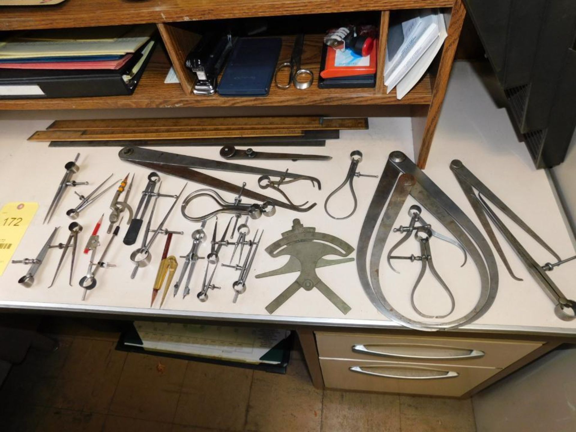 LOT: Assorted Vintage Measuring Devices, Spring Calipers, Compass Calipers, Scribes, Rulers, etc. - Image 2 of 5