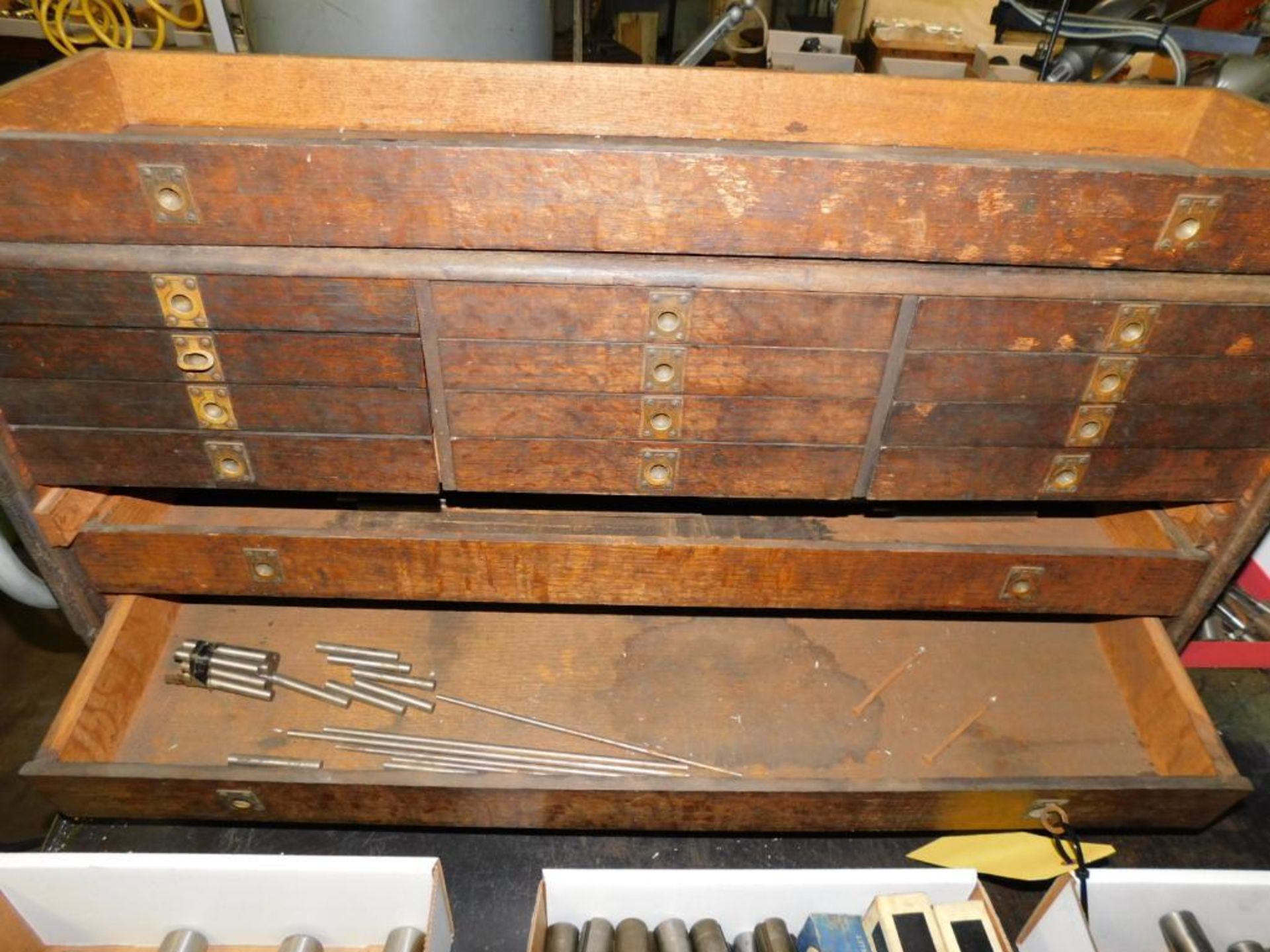 Vintage 16-Drawer Machinist Box w/Contents - Image 8 of 9