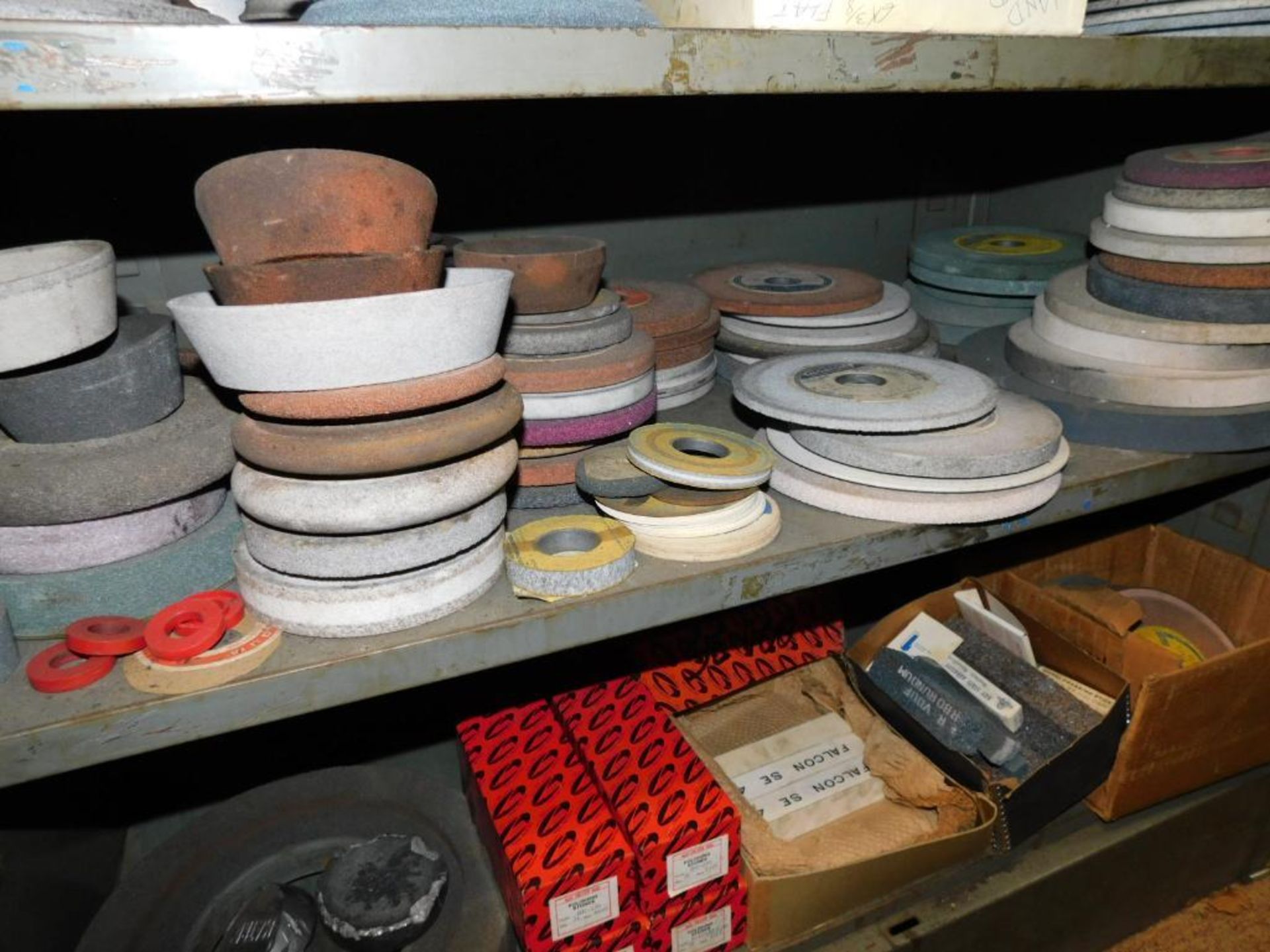 LOT: Contents of Rack: Large Quantity of Assorted Grinding Wheels, Cut Off Wheels, Polishing Stones, - Image 6 of 15