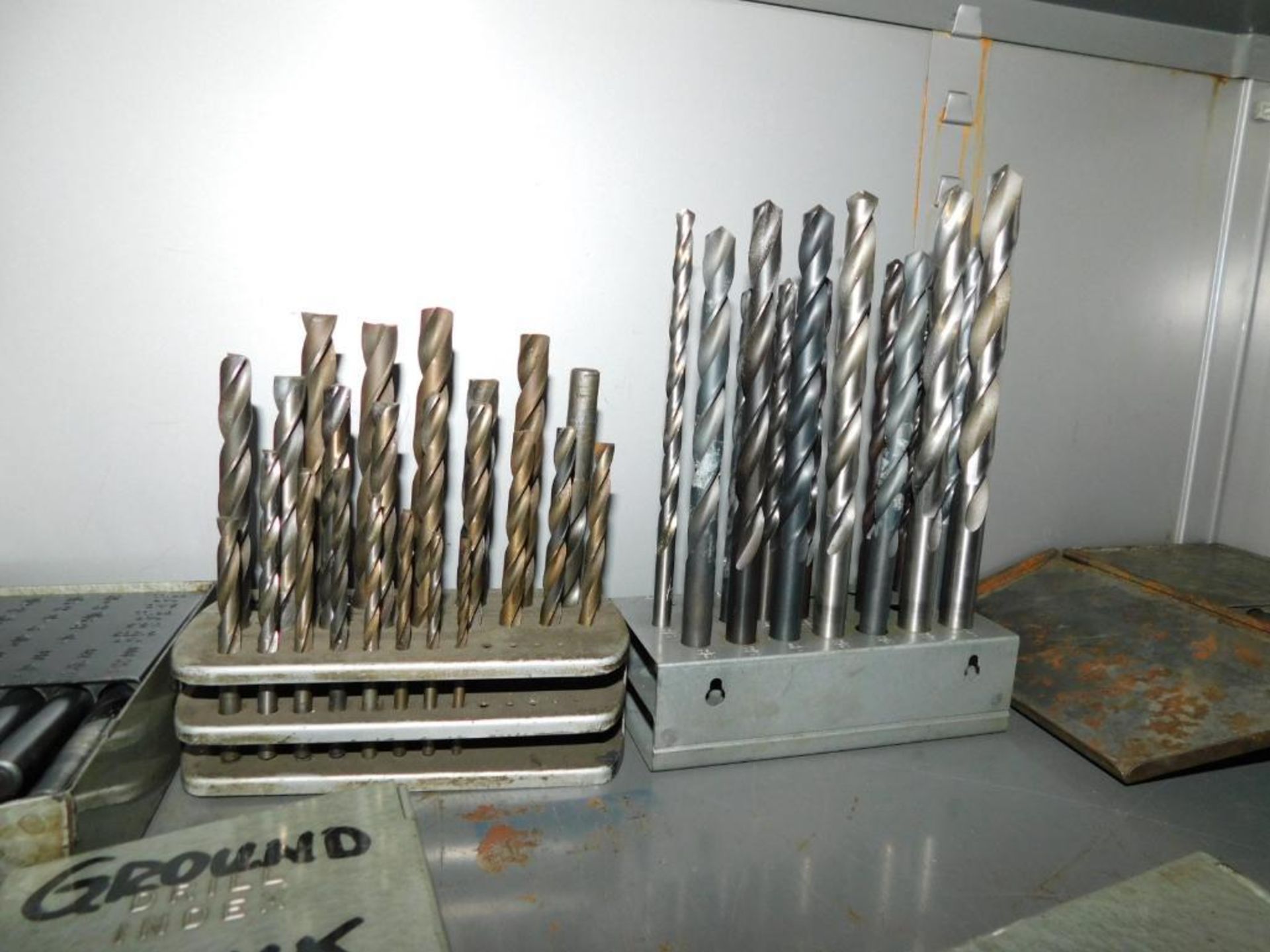 LOT: (6) Drill Indexes, Assorted Drill Bits, Tool Holders - Image 8 of 8