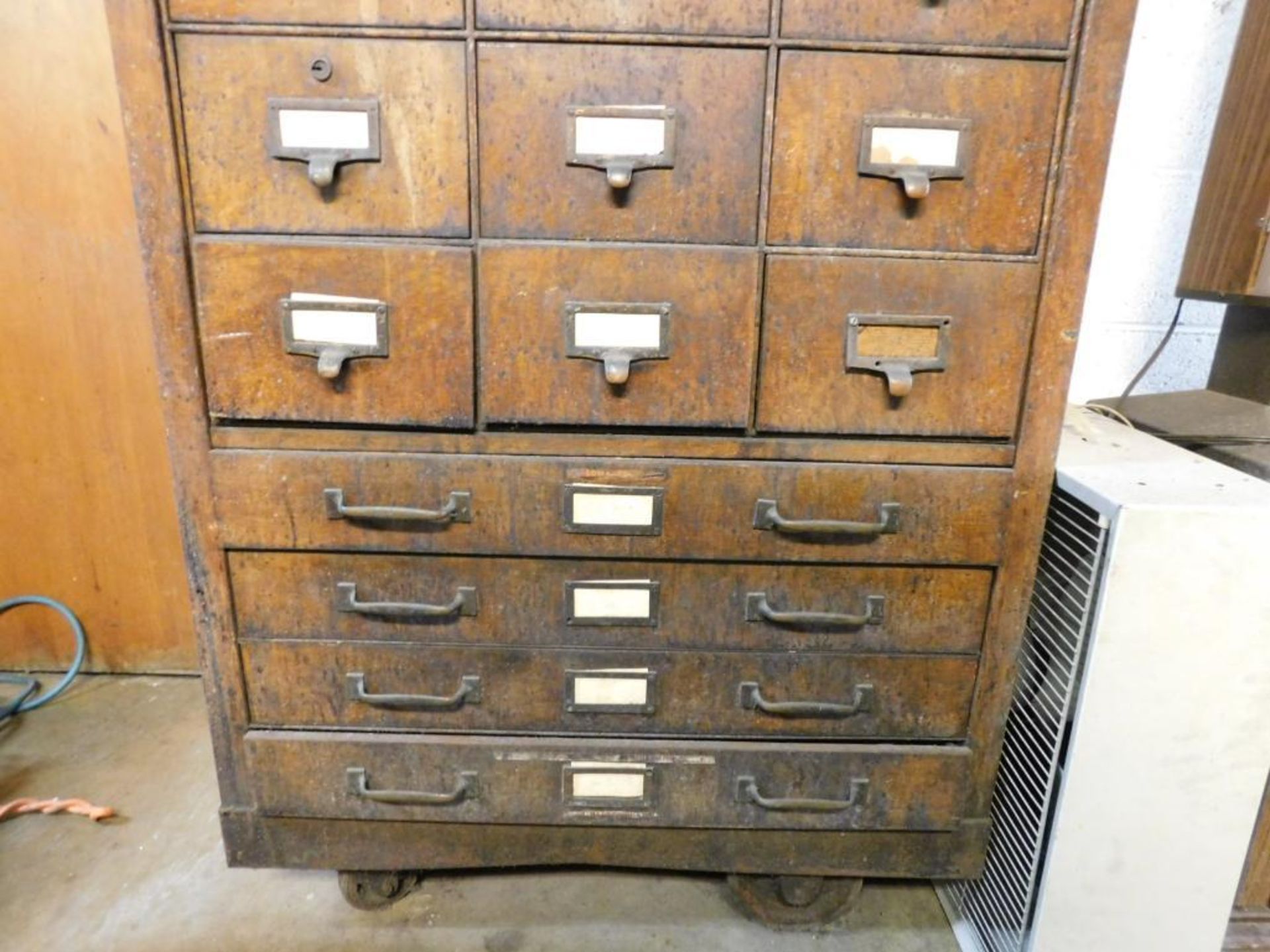 Metal Office Vintage Wood 16-Drawer Cabinet on Steel Castors w/Contents (NO CONTENTS ON TOP) - Image 3 of 13