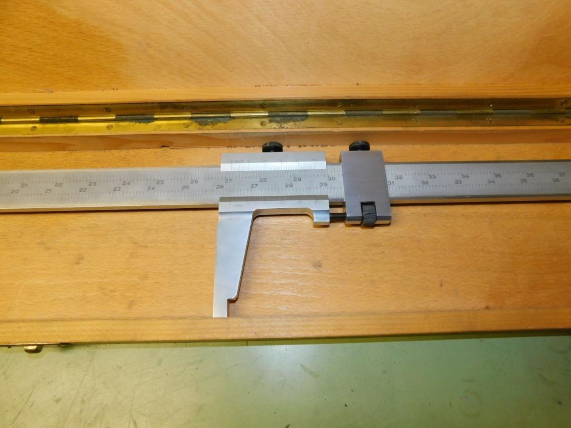 CSE 43" Vernier Caliper - Image 3 of 6