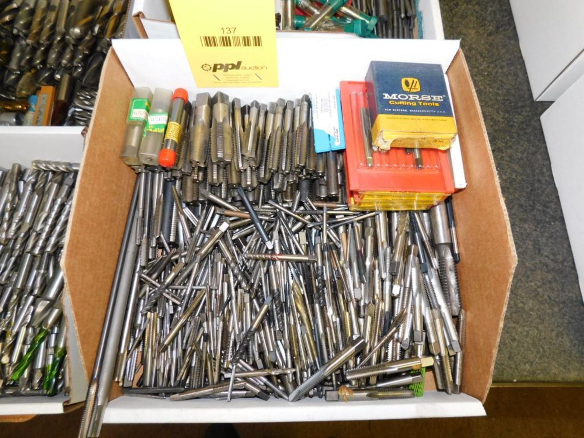 LOT: Assorted Taps