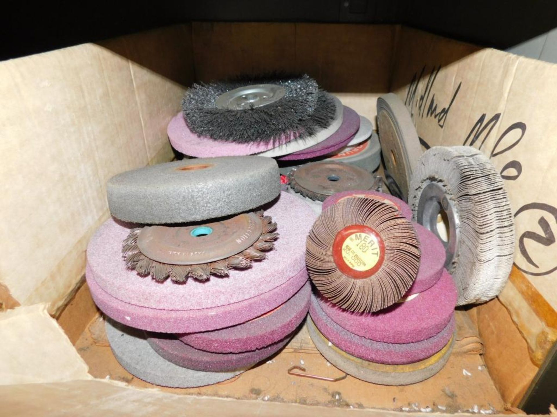 LOT: Contents of Rack: Large Quantity of Assorted Grinding Wheels, Cut Off Wheels, Polishing Stones, - Image 10 of 15