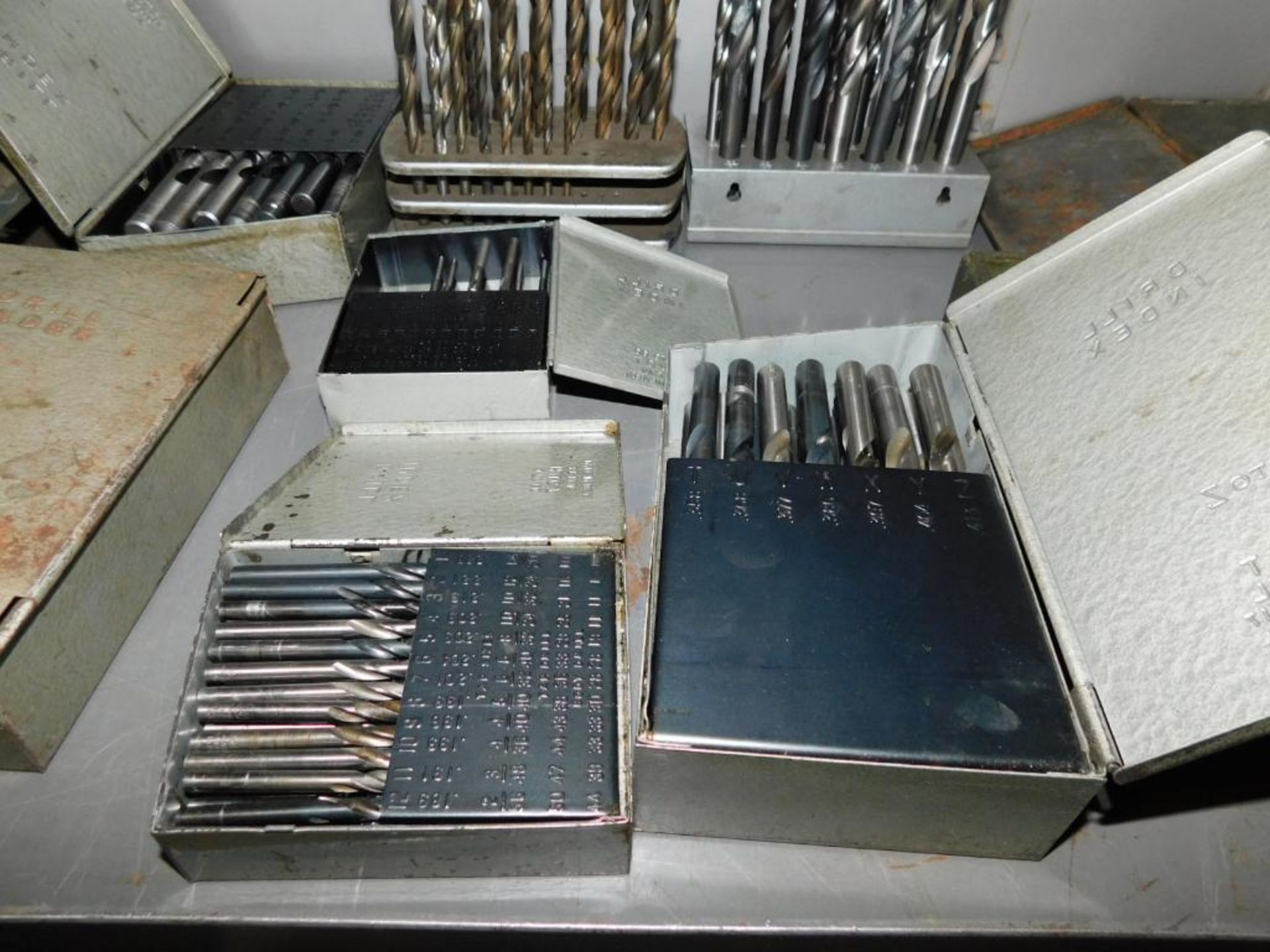 LOT: (6) Drill Indexes, Assorted Drill Bits, Tool Holders - Image 4 of 8