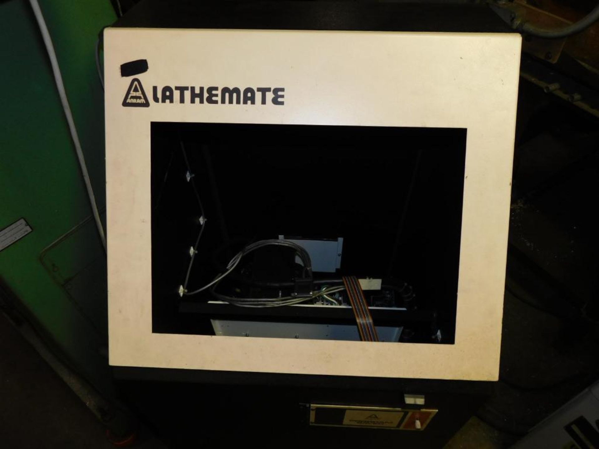 Yam Lathemate 550 Precision High Speed Lathe, 14" Swing, 30" Distance Between Centers (NON-OPERATION - Image 11 of 18