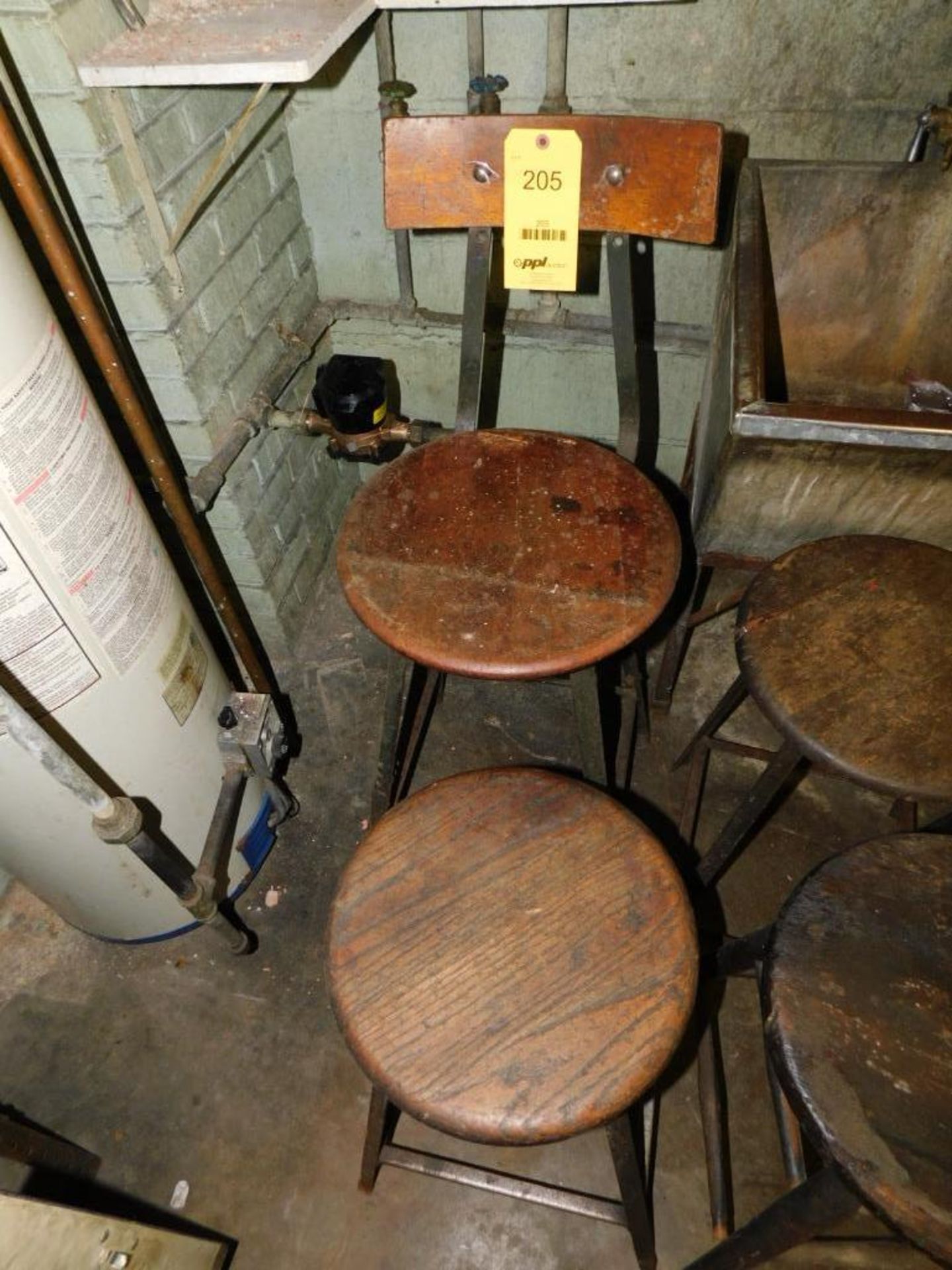 LOT: (5) Assorted Shop Stools - Image 3 of 4