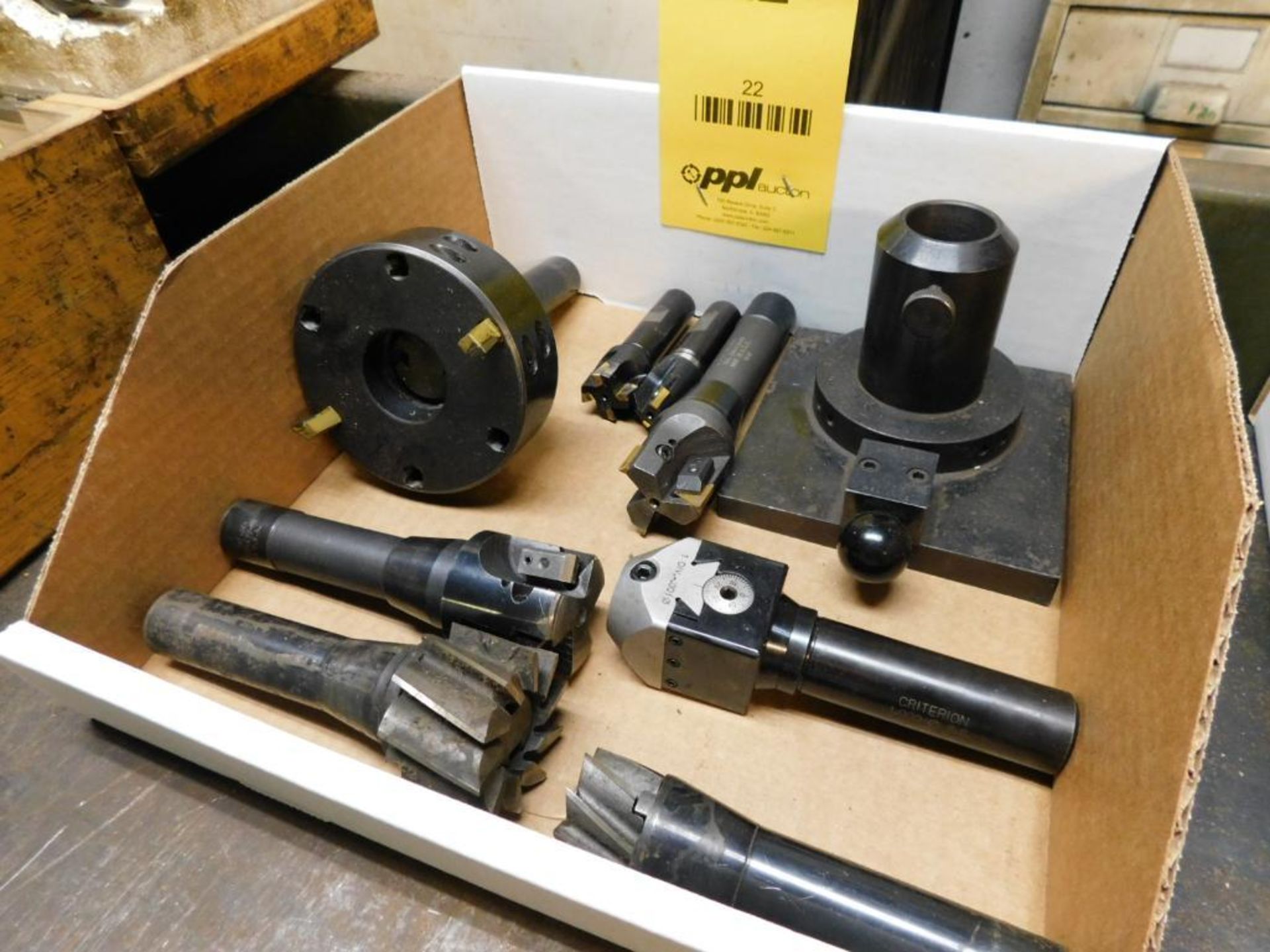 LOT: Assorted R8 Tooling - Image 3 of 7